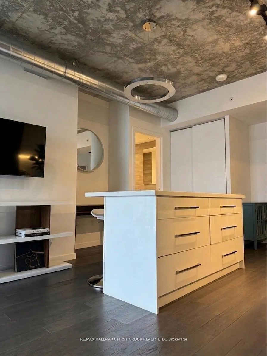 Photo 12 of Unit 2710, 170 Bayview Avenue, Toronto, Waterfront Communities — HOMEH