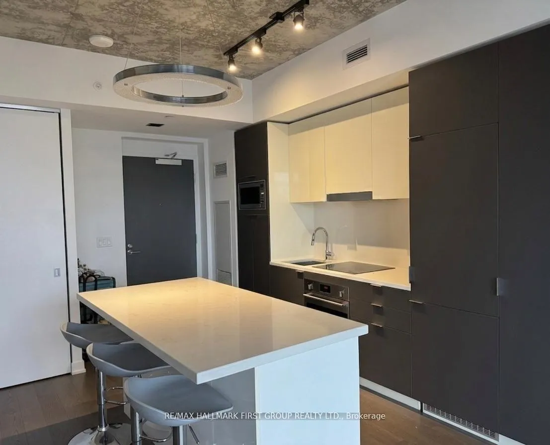 Photo 13 of Unit 2710, 170 Bayview Avenue, Toronto, Waterfront Communities — HOMEH