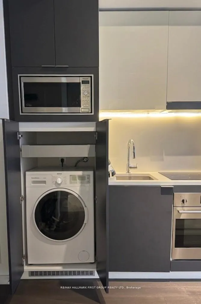 Photo 14 of Unit 2710, 170 Bayview Avenue, Toronto, Waterfront Communities — HOMEH