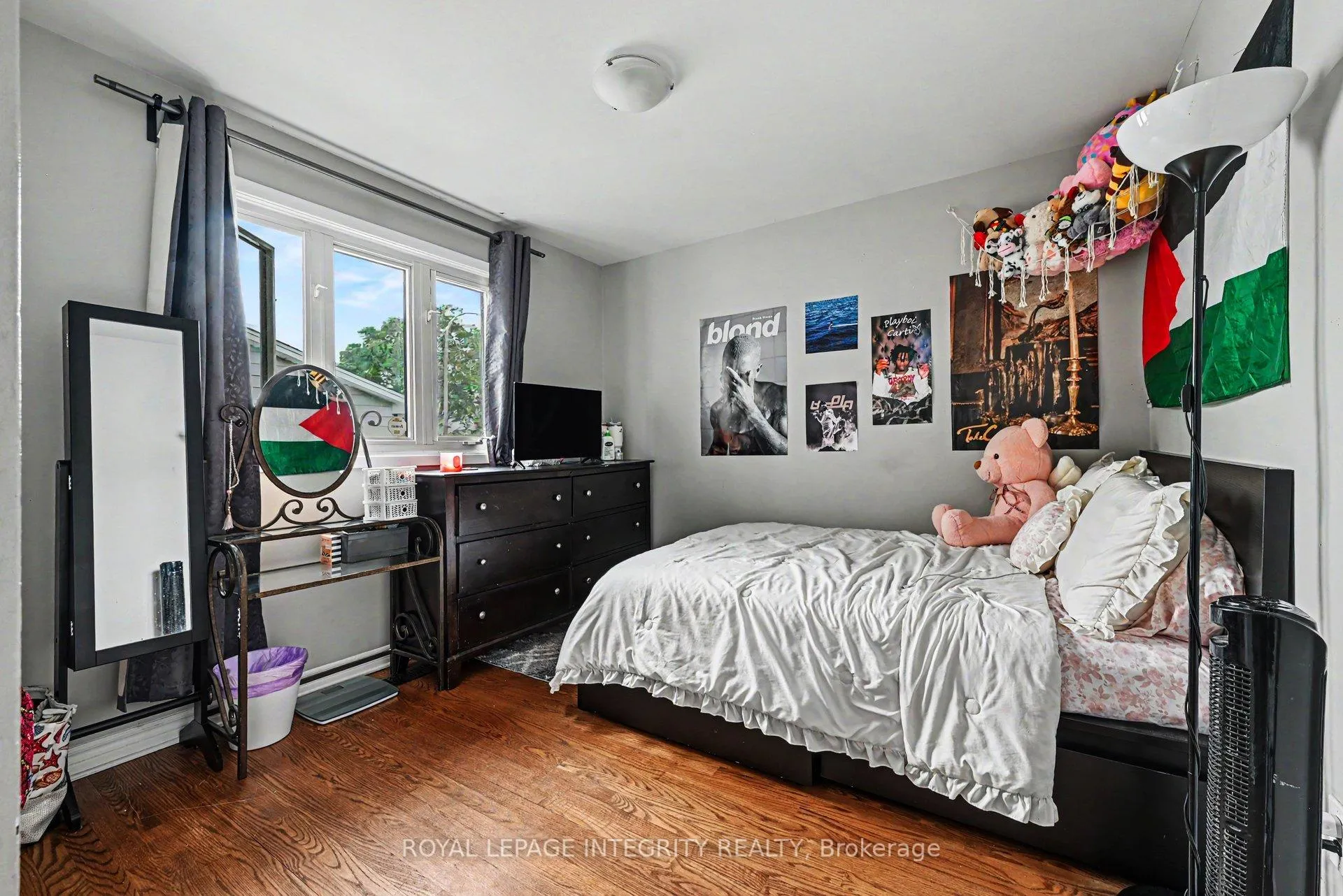 Photo 17 of 104 Viewmount Drive, Ottawa, Meadowlands/Crestview — HOMEH