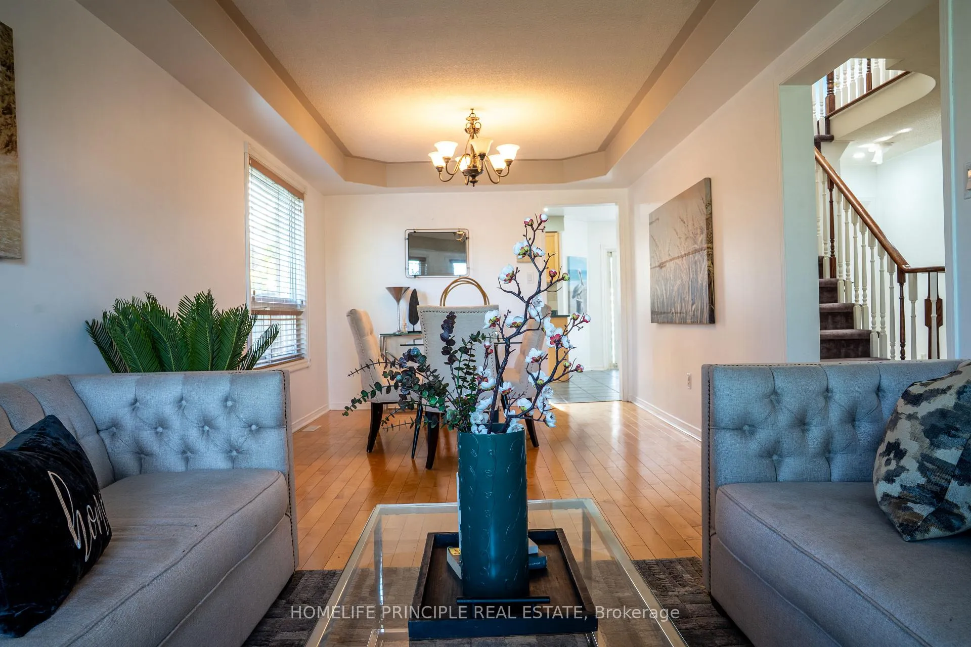 Photo 3 of 88 Loon Avenue, Barrie, Painswick South — HOMEH
