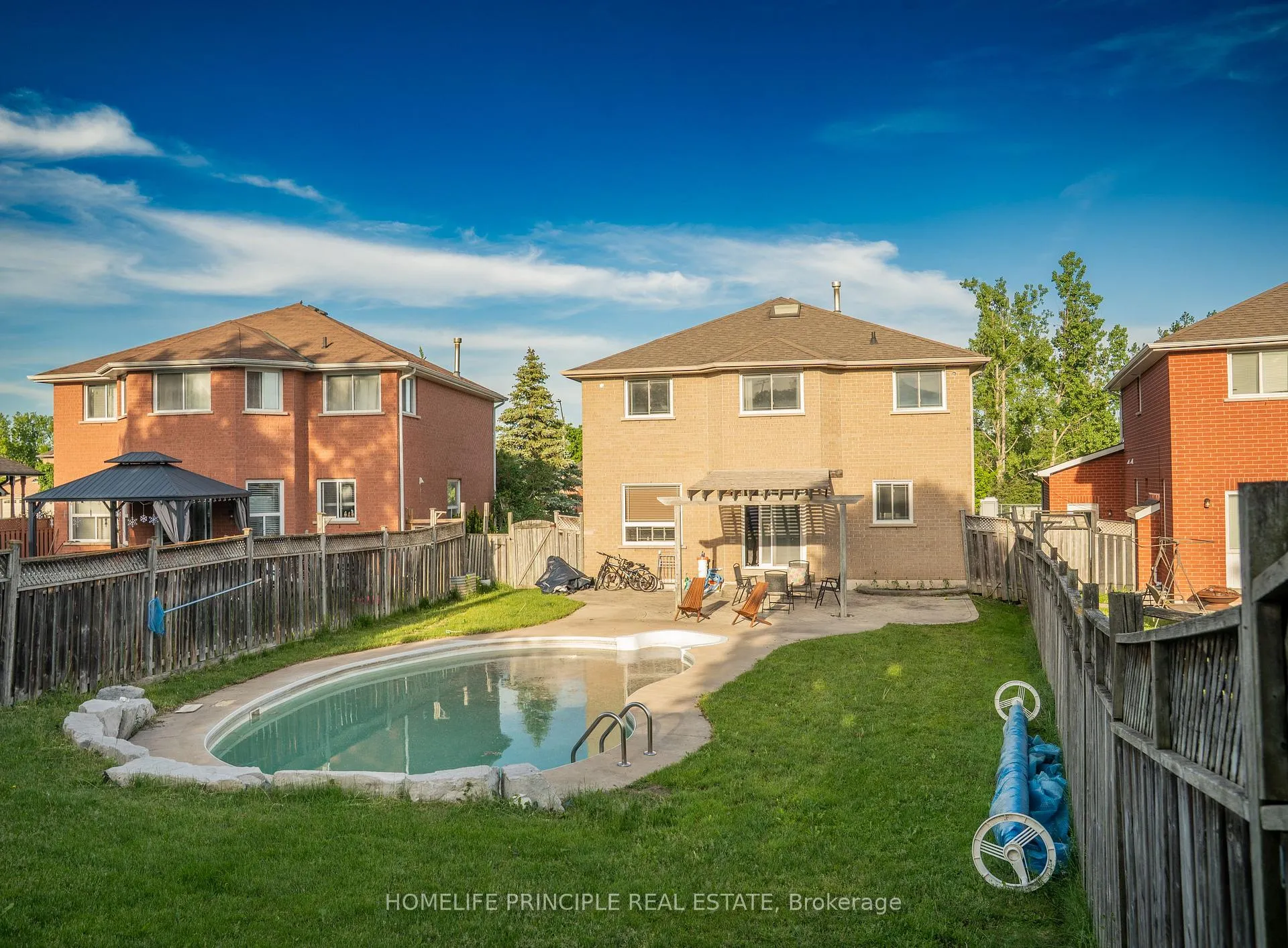 Photo 25 of 88 Loon Avenue, Barrie, Painswick South — HOMEH