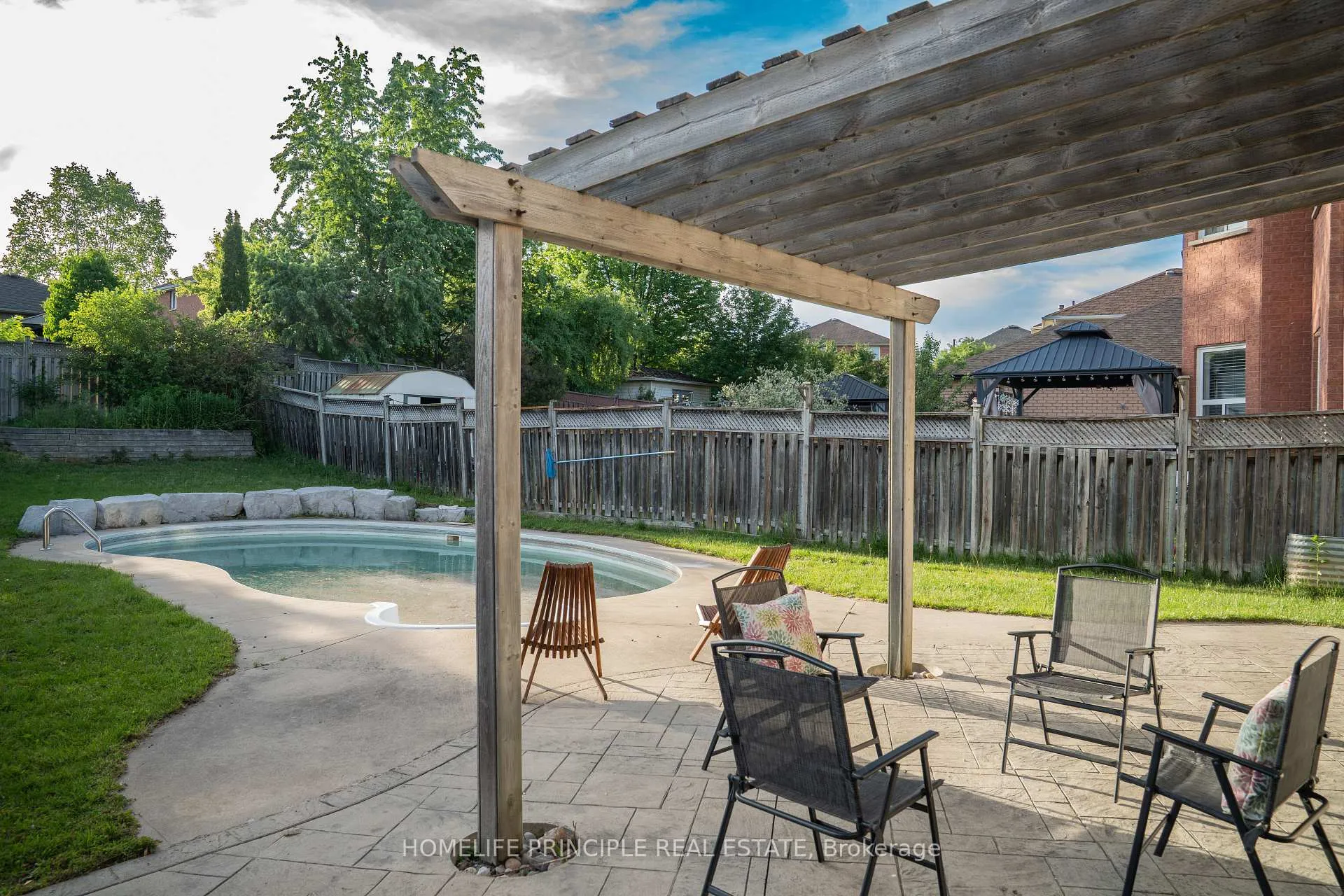 Photo 26 of 88 Loon Avenue, Barrie, Painswick South — HOMEH