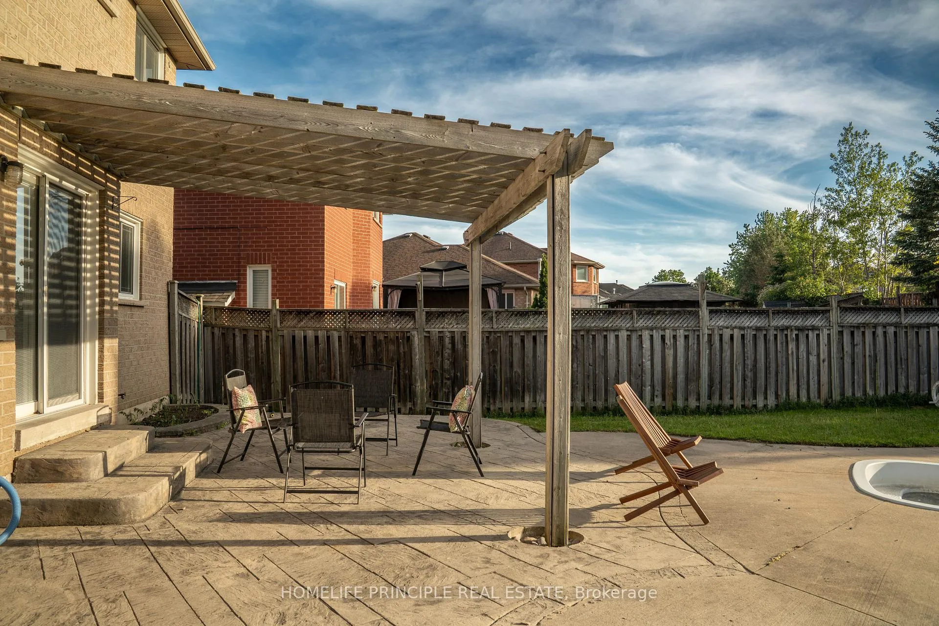 Photo 27 of 88 Loon Avenue, Barrie, Painswick South — HOMEH