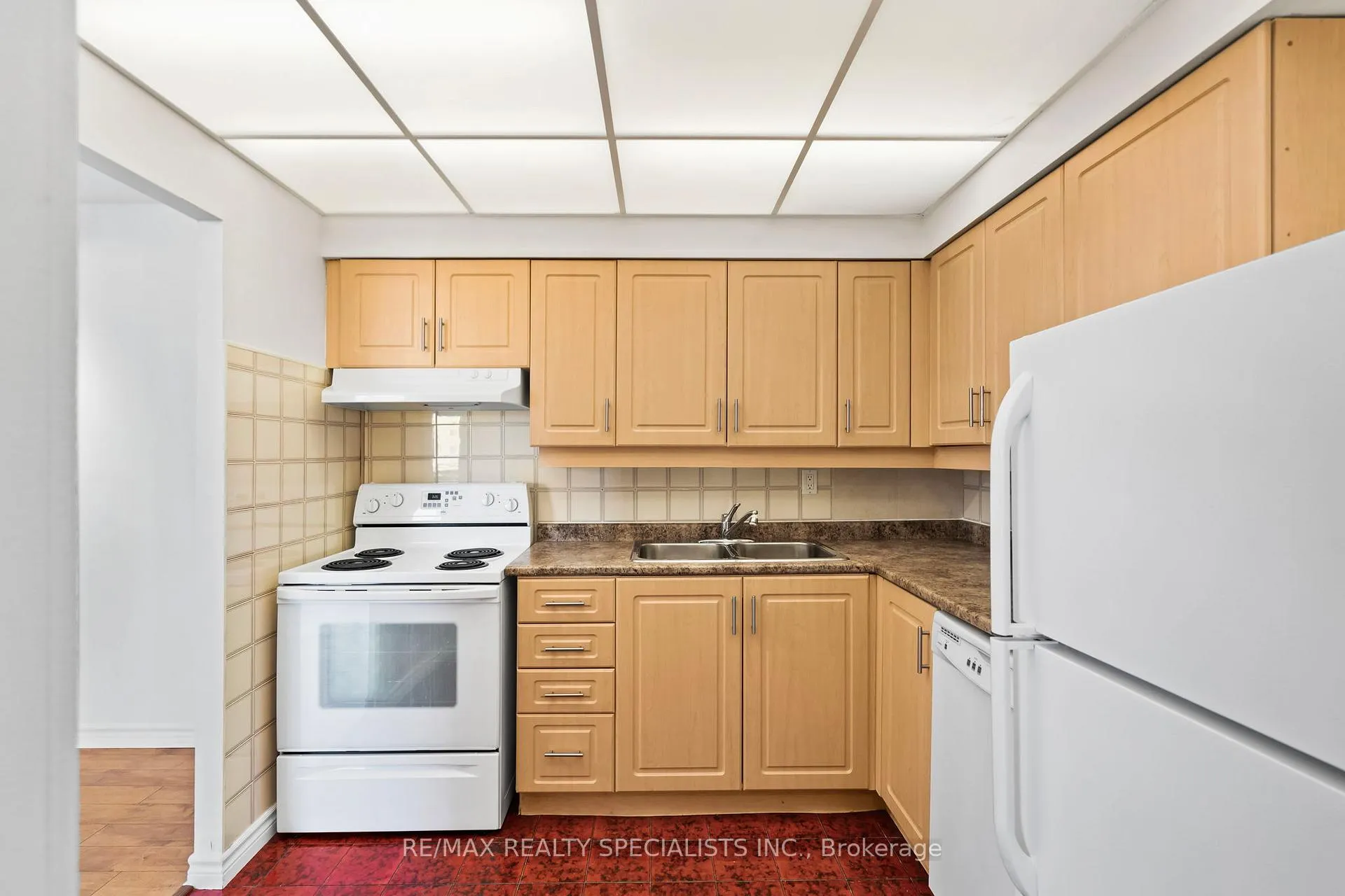 Photo 6 of Unit 1205, 330 Dixon Road, Etobicoke, Kingsview Village-The Westway — HOMEH