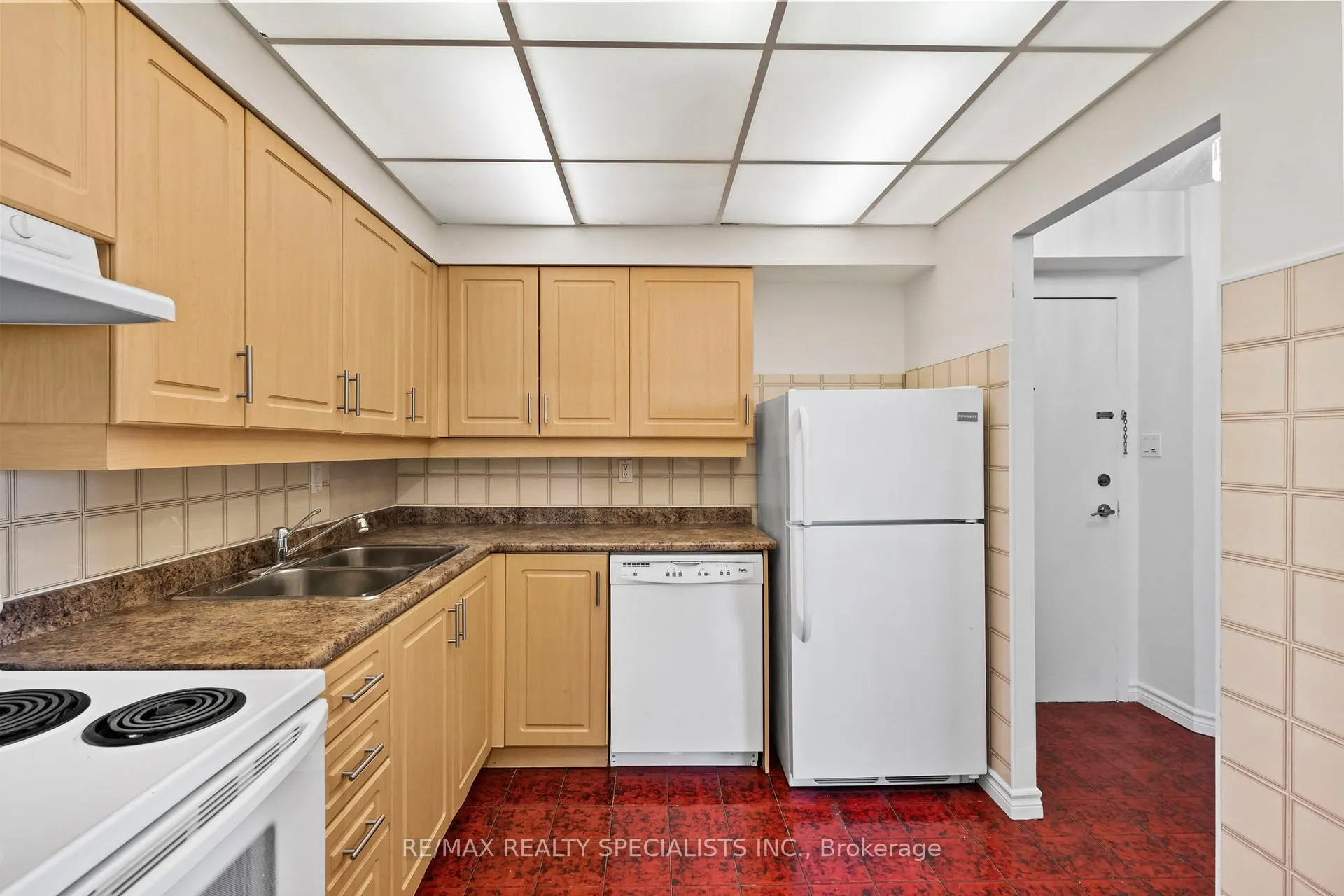 Photo 10 of Unit 1205, 330 Dixon Road, Etobicoke, Kingsview Village-The Westway — HOMEH