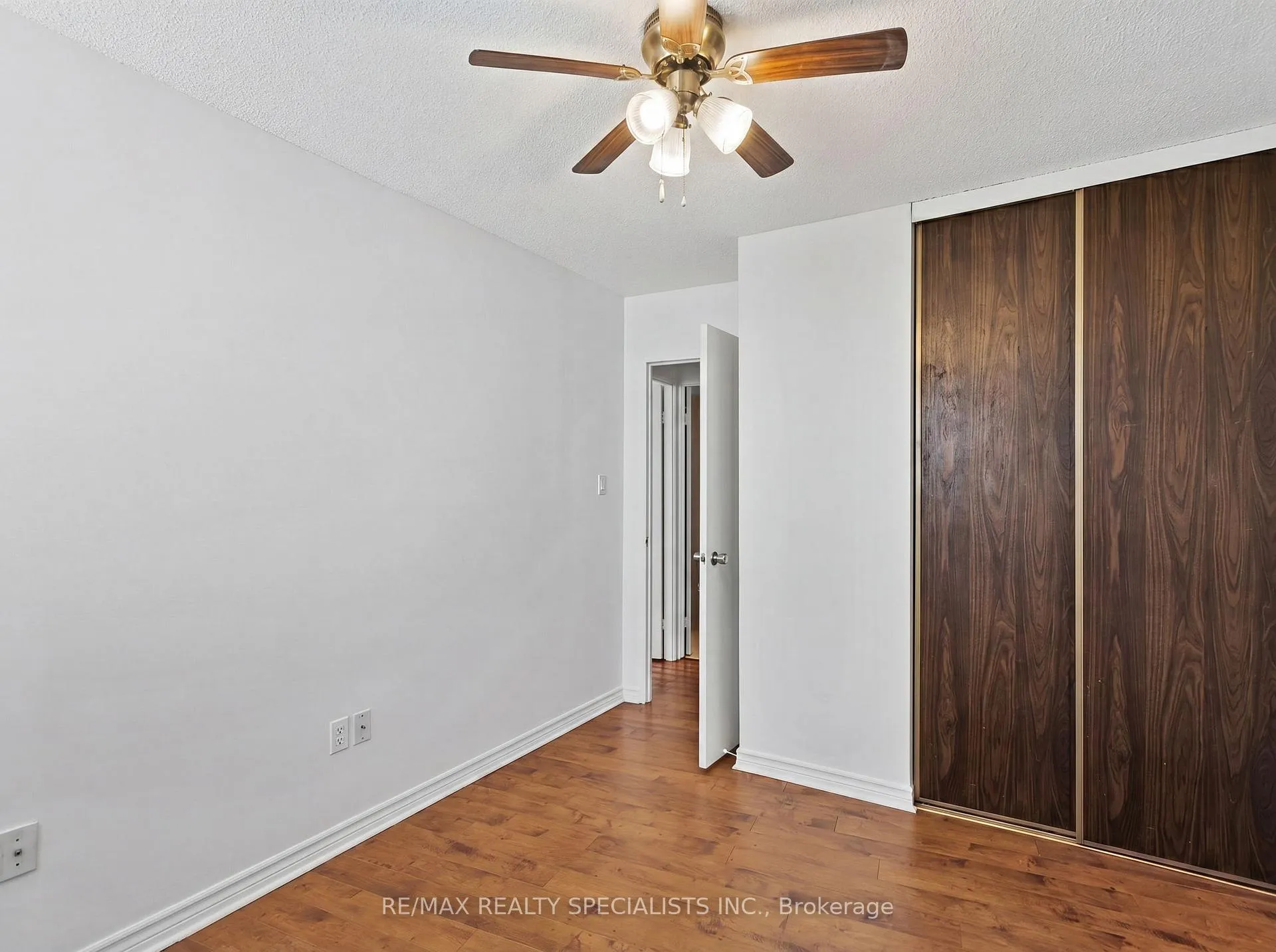 Photo 32 of Unit 1205, 330 Dixon Road, Etobicoke, Kingsview Village-The Westway — HOMEH