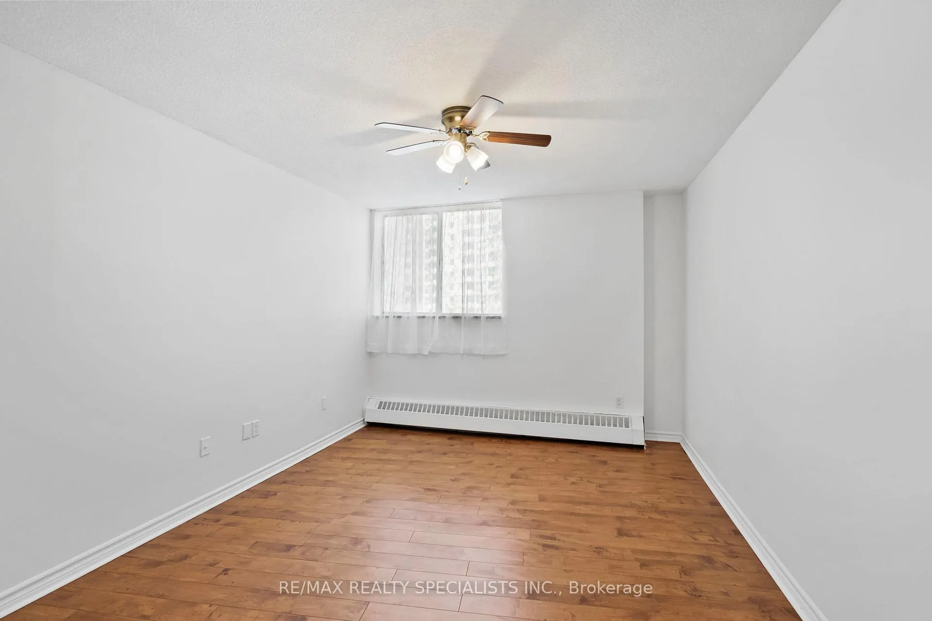 Photo 35 of Unit 1205, 330 Dixon Road, Etobicoke, Kingsview Village-The Westway — HOMEH