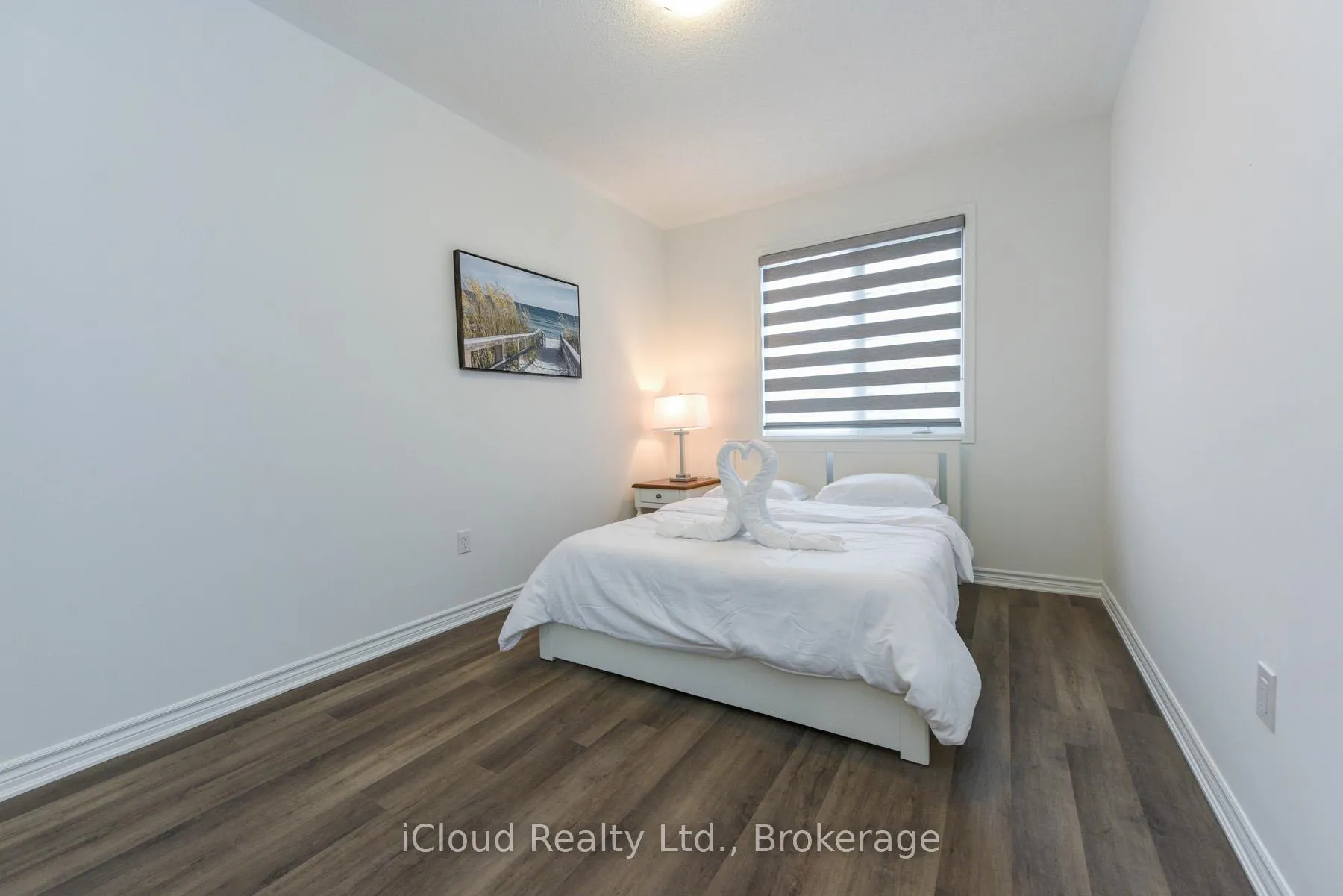 Photo 10 of 1217 Ferguson Drive, Milton, Bowes — HOMEH