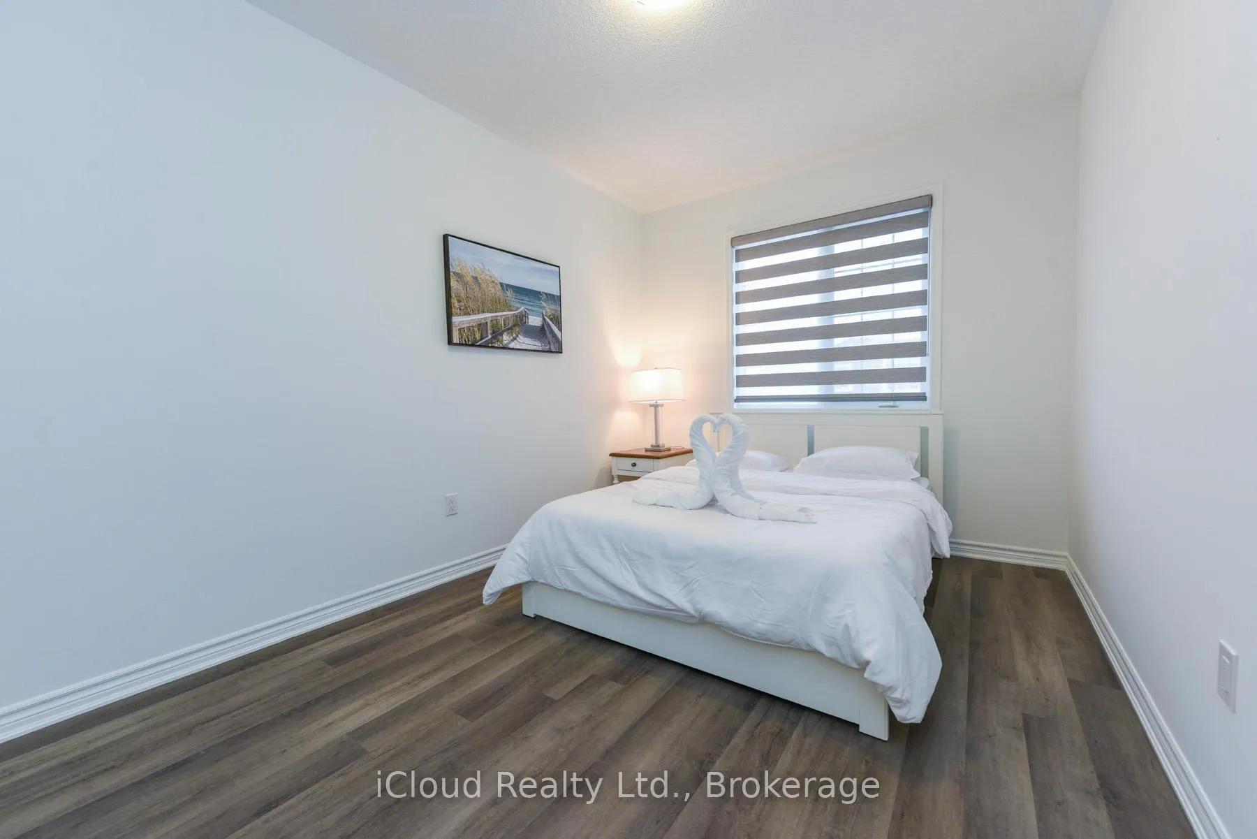 Photo 12 of 1217 Ferguson Drive, Milton, Bowes — HOMEH