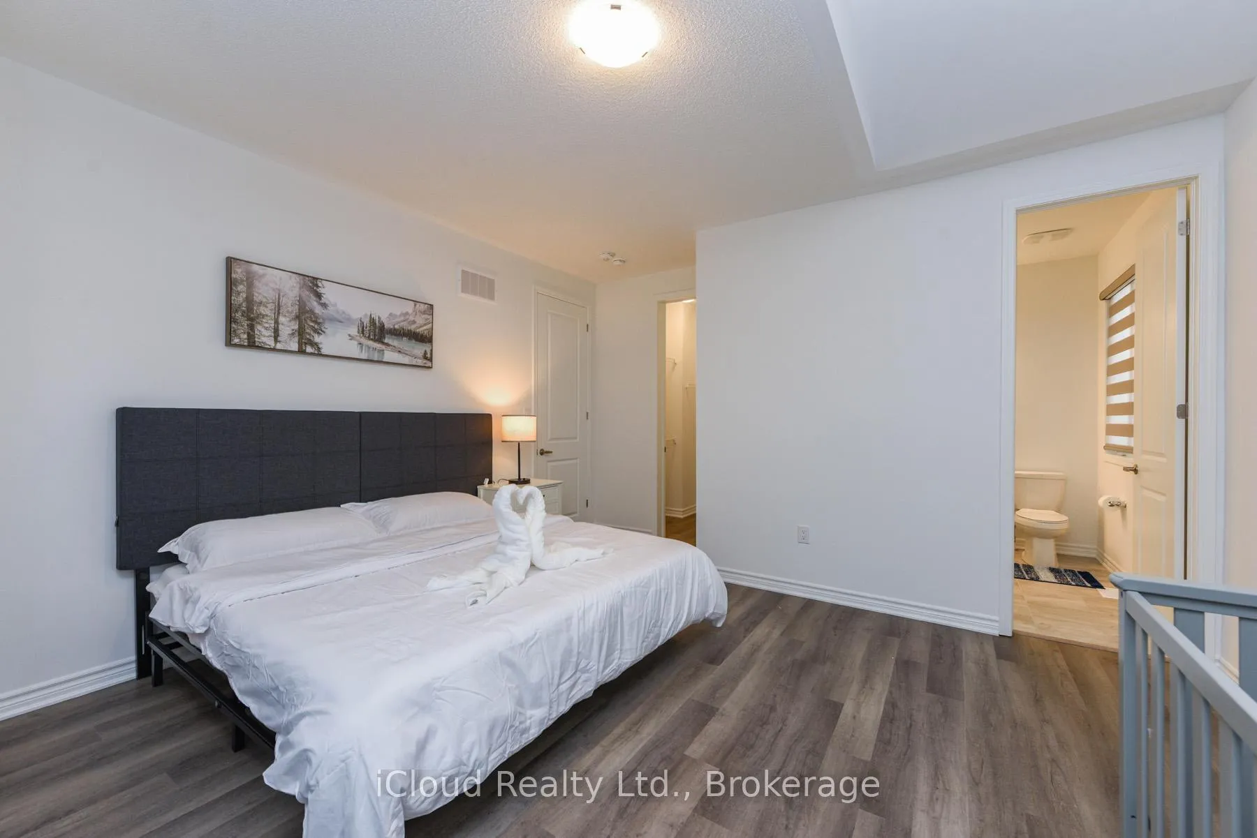 Photo 16 of 1217 Ferguson Drive, Milton, Bowes — HOMEH