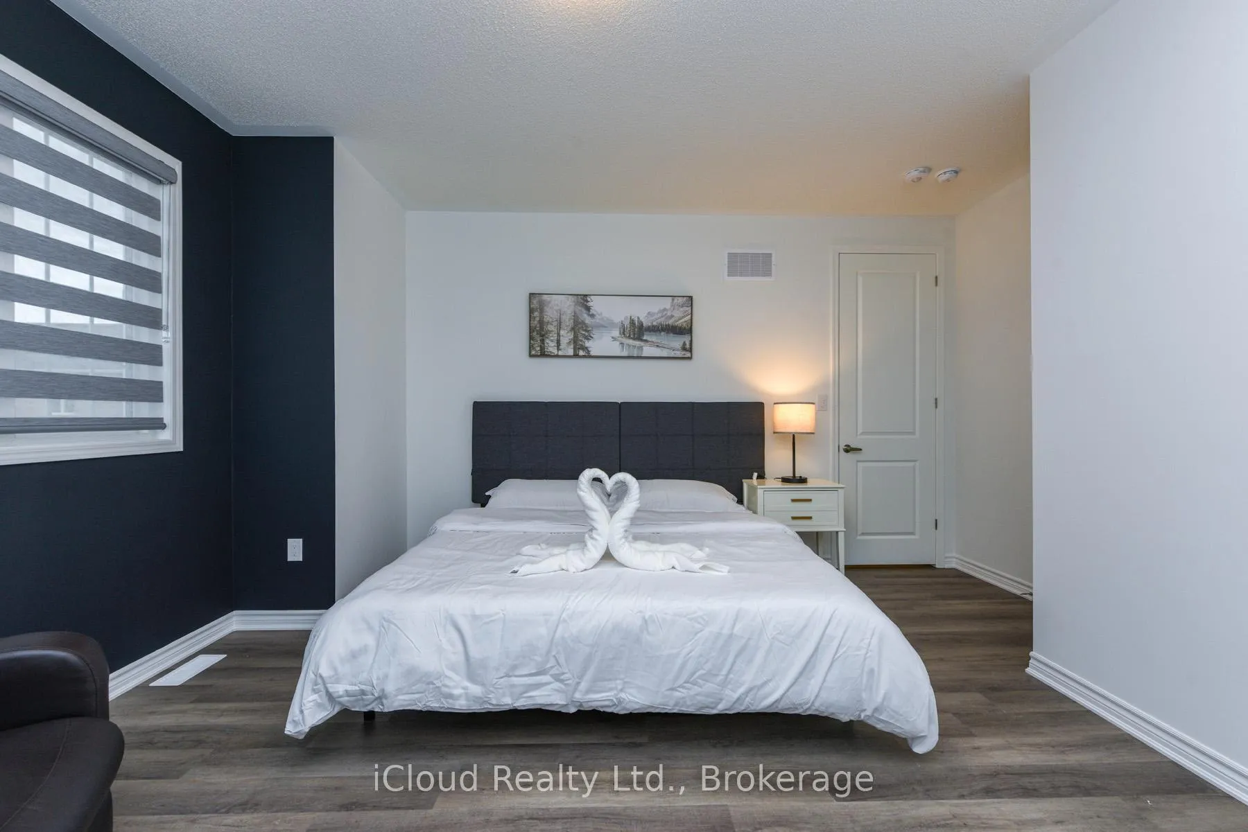 Photo 20 of 1217 Ferguson Drive, Milton, Bowes — HOMEH