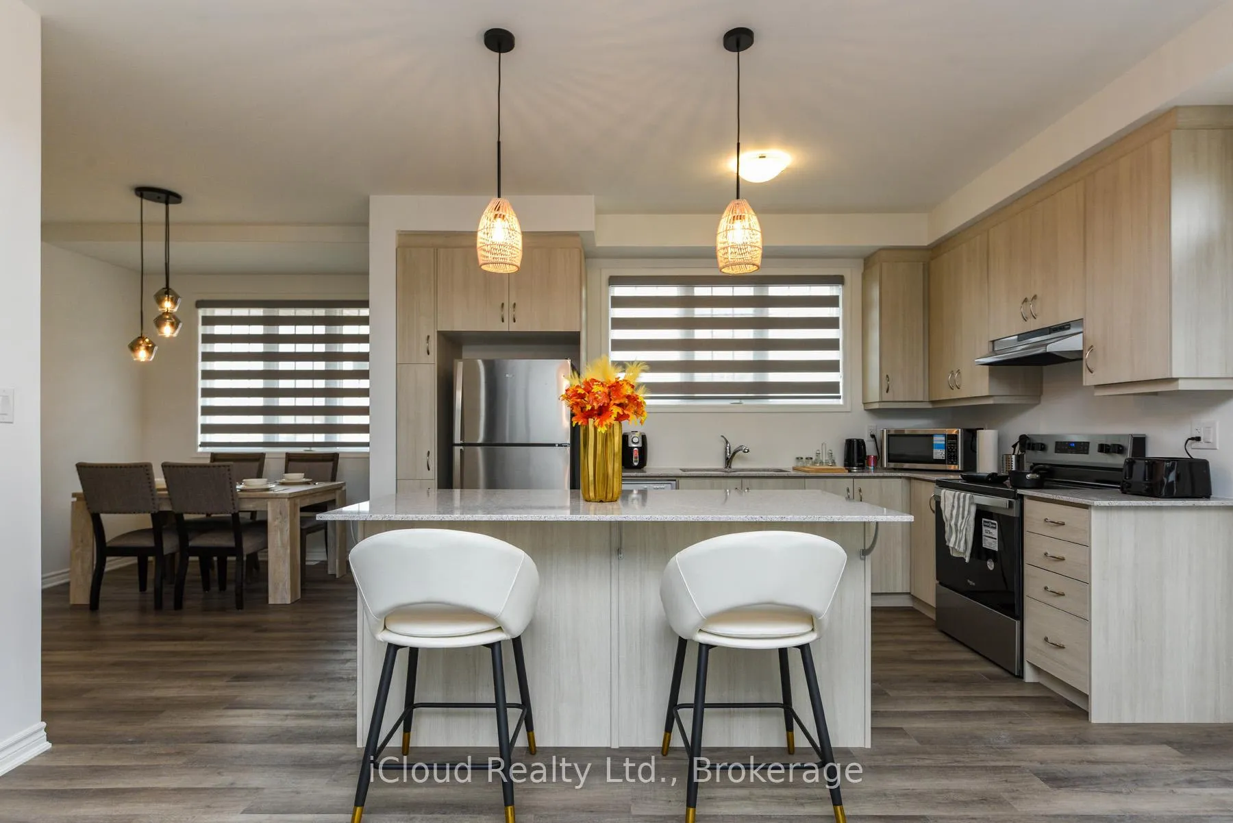 Photo 36 of 1217 Ferguson Drive, Milton, Bowes — HOMEH