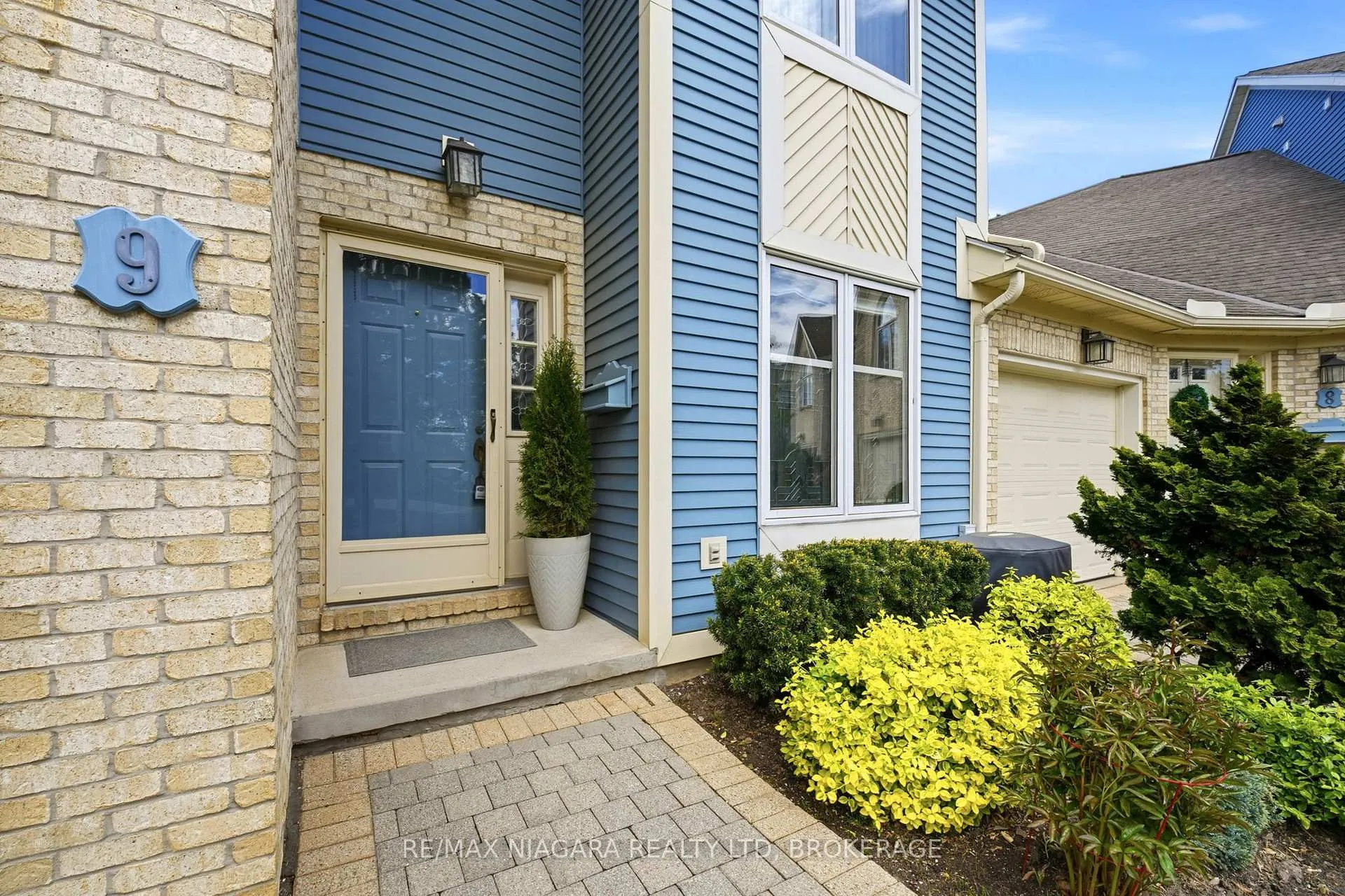 Photo 4 of Unit 9, 77 Erion Road, St. Catharines, Grapeview — HOMEH