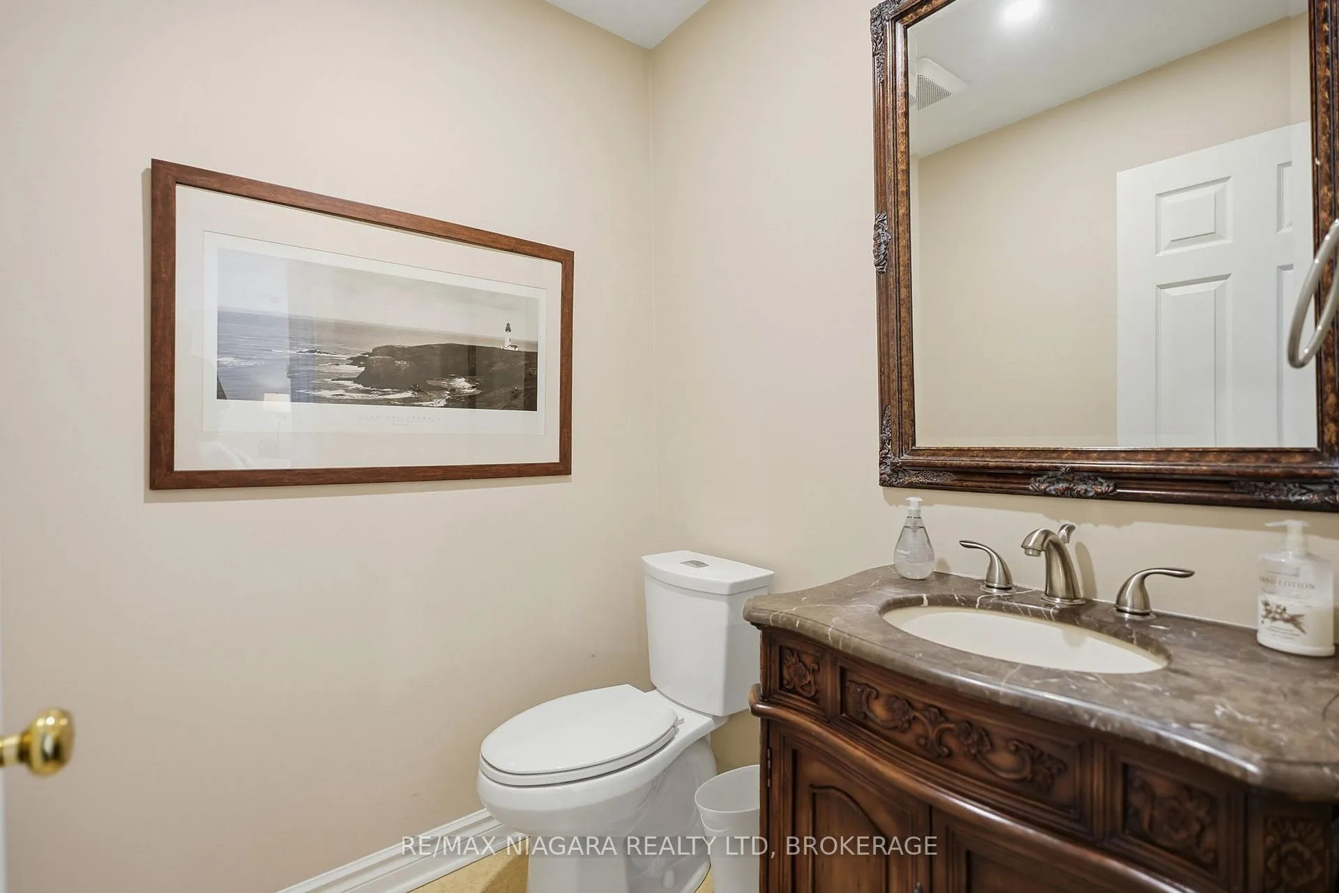 Photo 17 of Unit 9, 77 Erion Road, St. Catharines, Grapeview — HOMEH