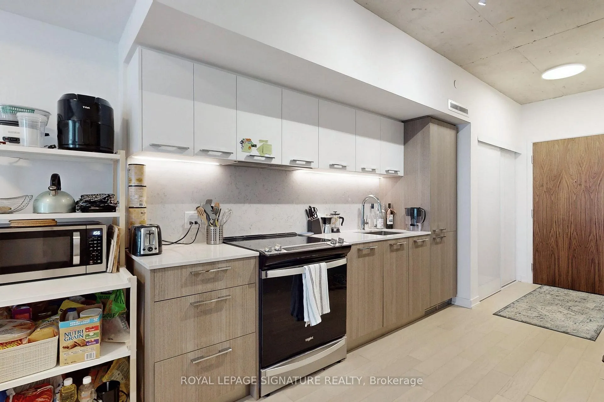 Photo 6 of Unit 303, 45 Baseball Place, Toronto, South Riverdale — HOMEH