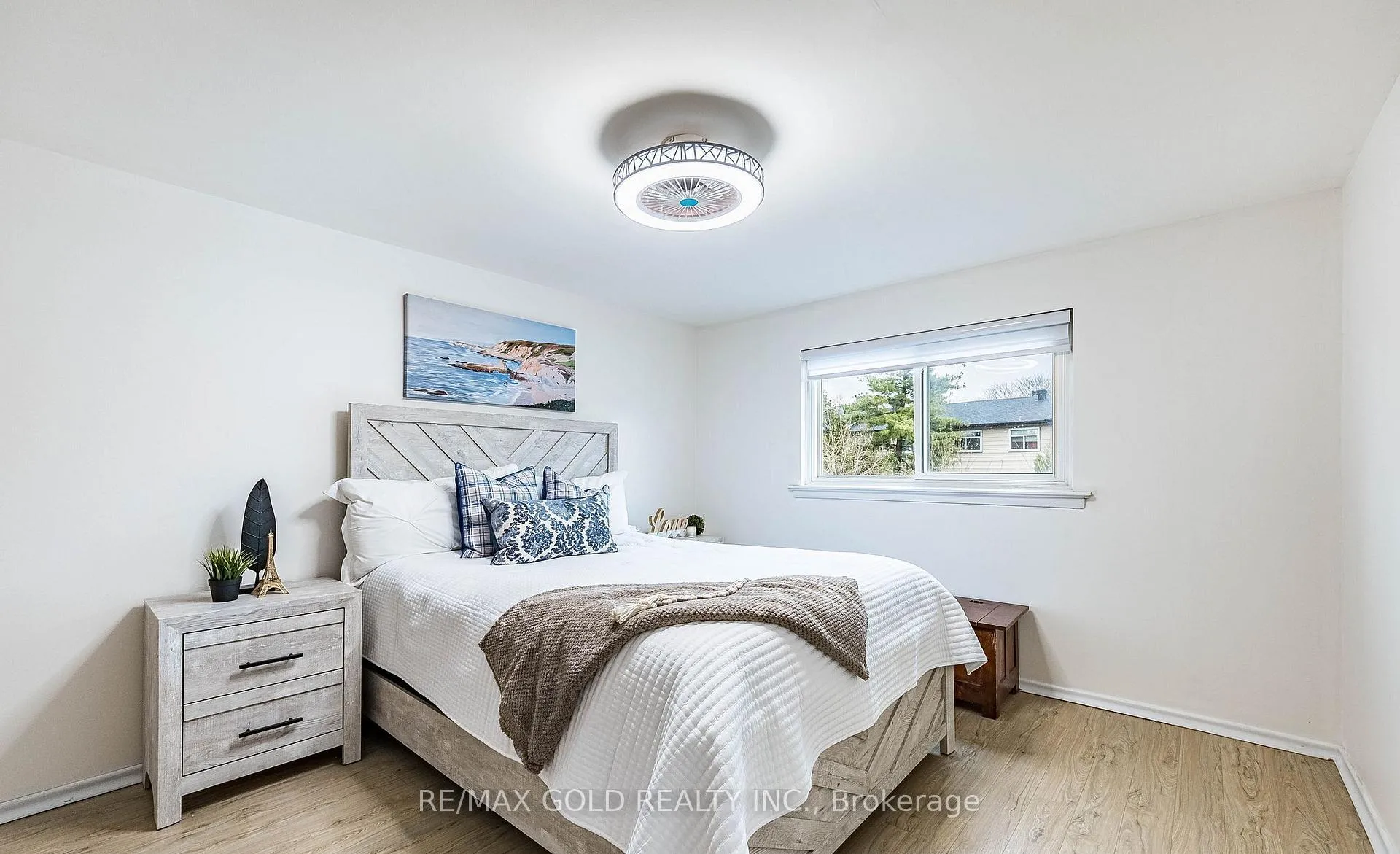 Photo 17 of 52 Garfield Crescent, Brampton, Brampton North — HOMEH