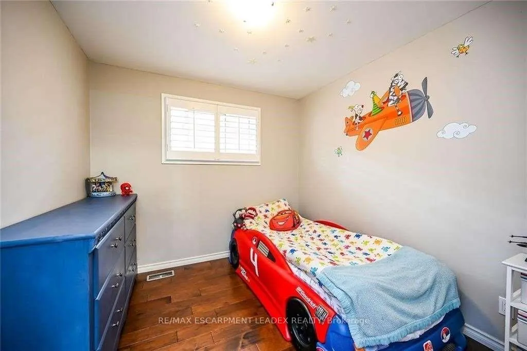 Photo 17 of 39 Glen Vista Drive, Hamilton, Red Hill — HOMEH