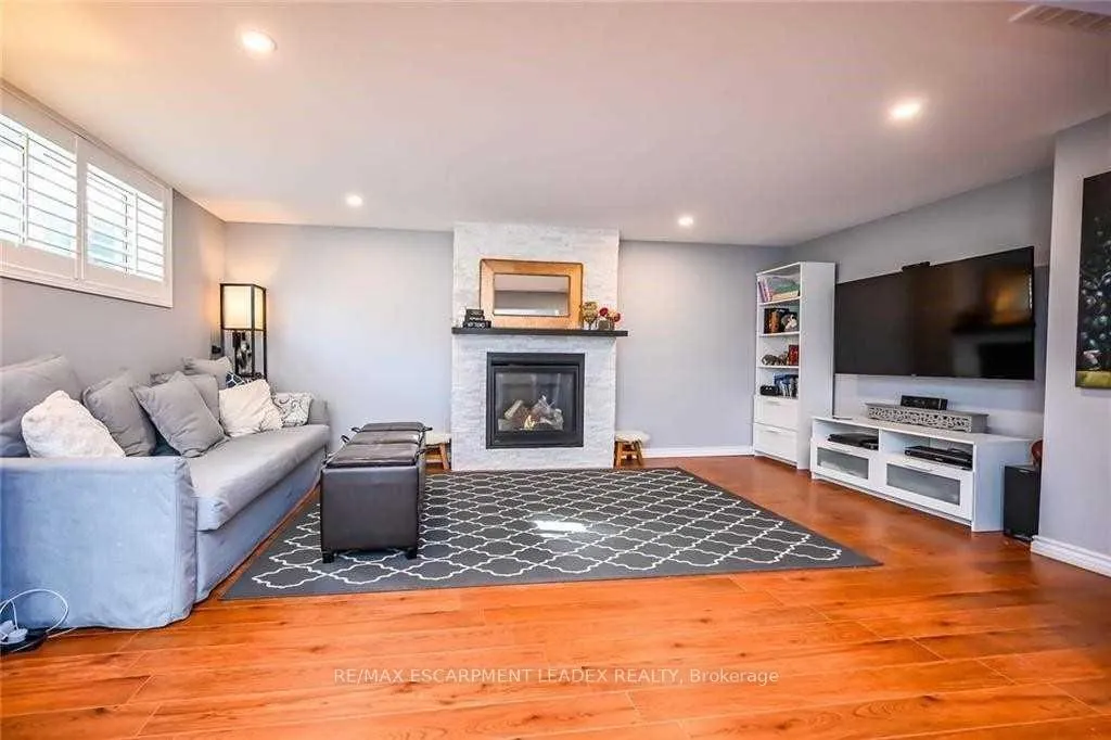 Photo 20 of 39 Glen Vista Drive, Hamilton, Red Hill — HOMEH