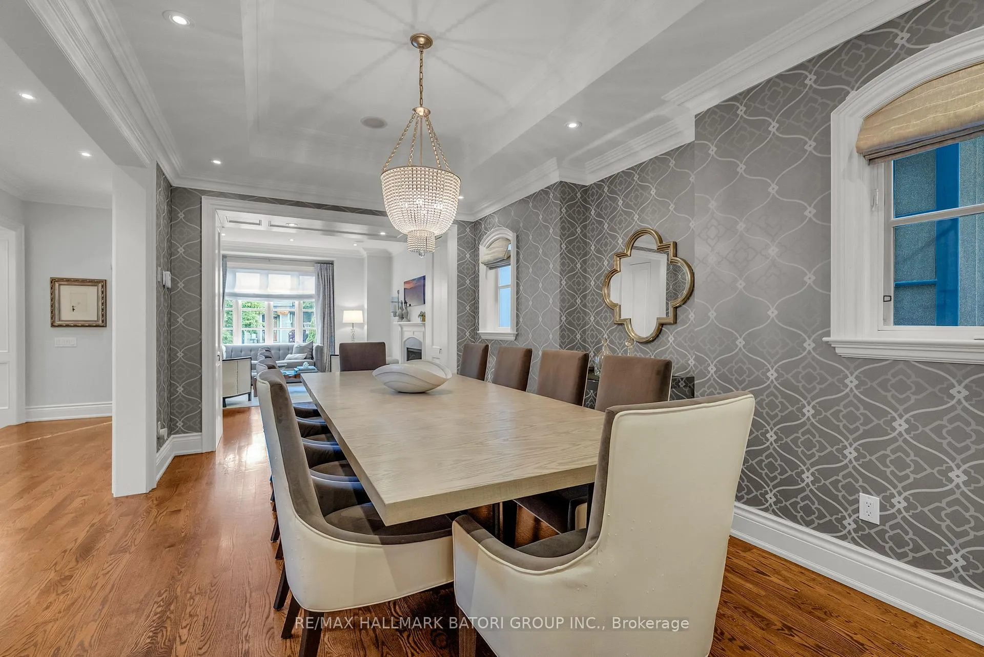 Photo 7 of 68 Otter Crescent, Toronto, Bedford Park-Nortown — HOMEH