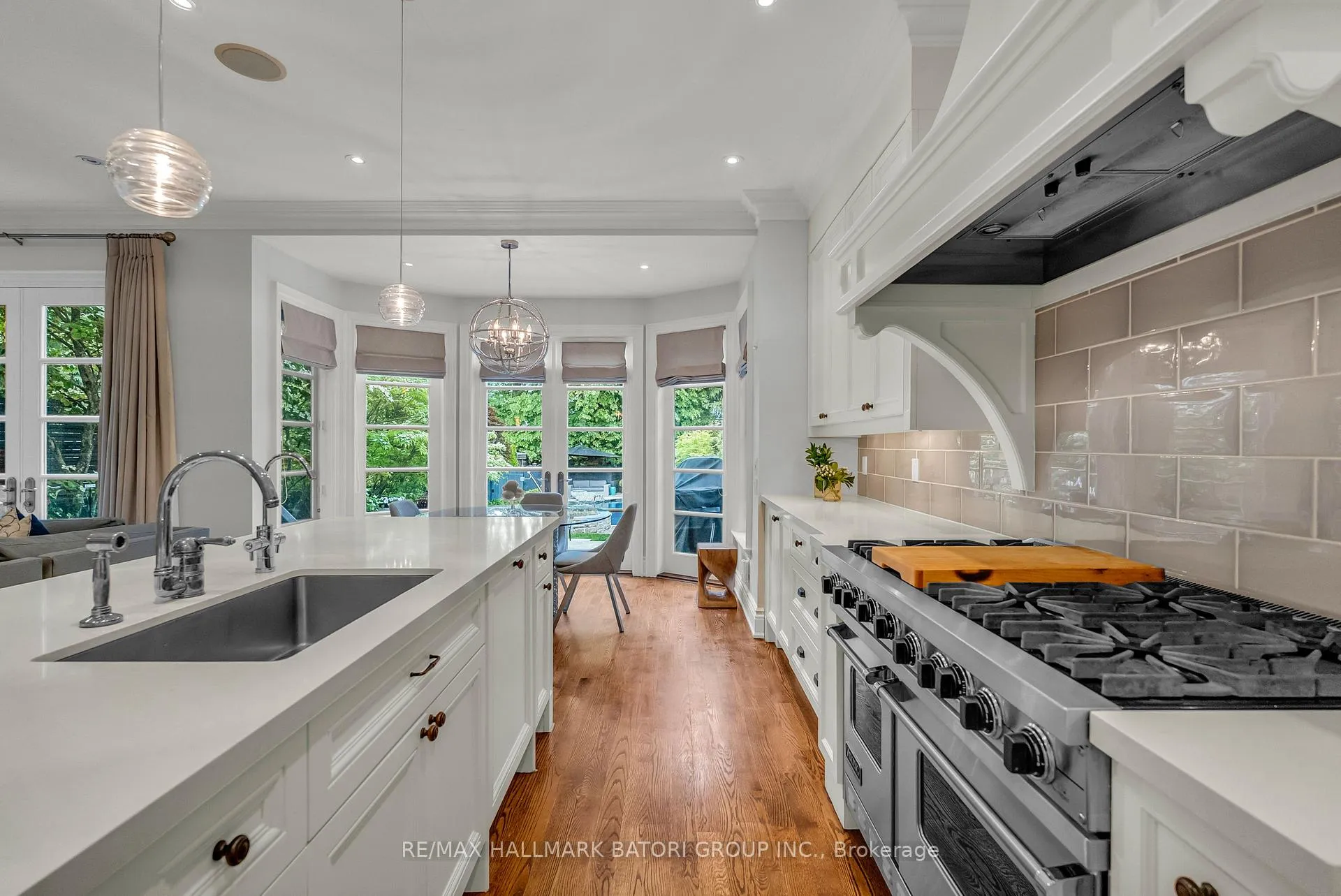 Photo 13 of 68 Otter Crescent, Toronto, Bedford Park-Nortown — HOMEH