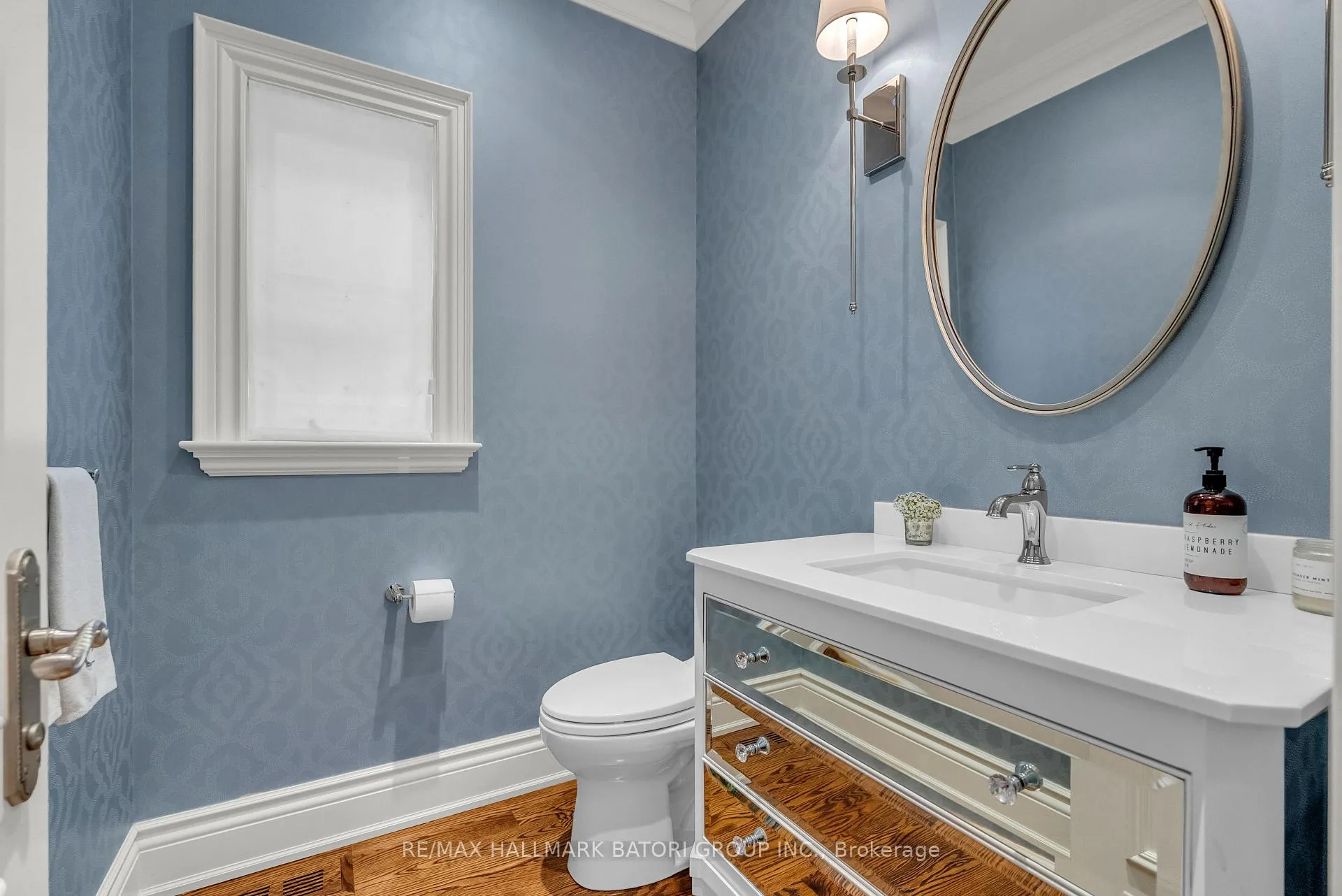 Photo 19 of 68 Otter Crescent, Toronto, Bedford Park-Nortown — HOMEH