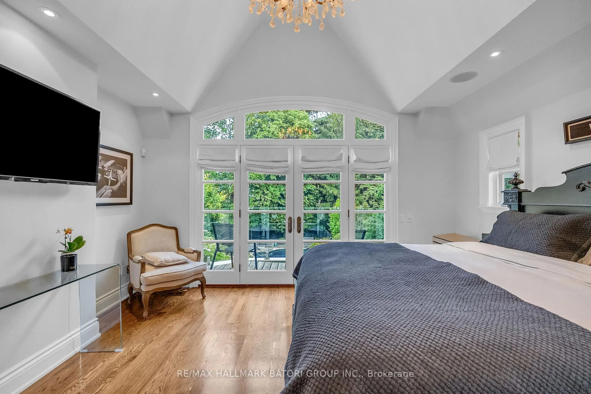 Photo 21 of 68 Otter Crescent, Toronto, Bedford Park-Nortown — HOMEH