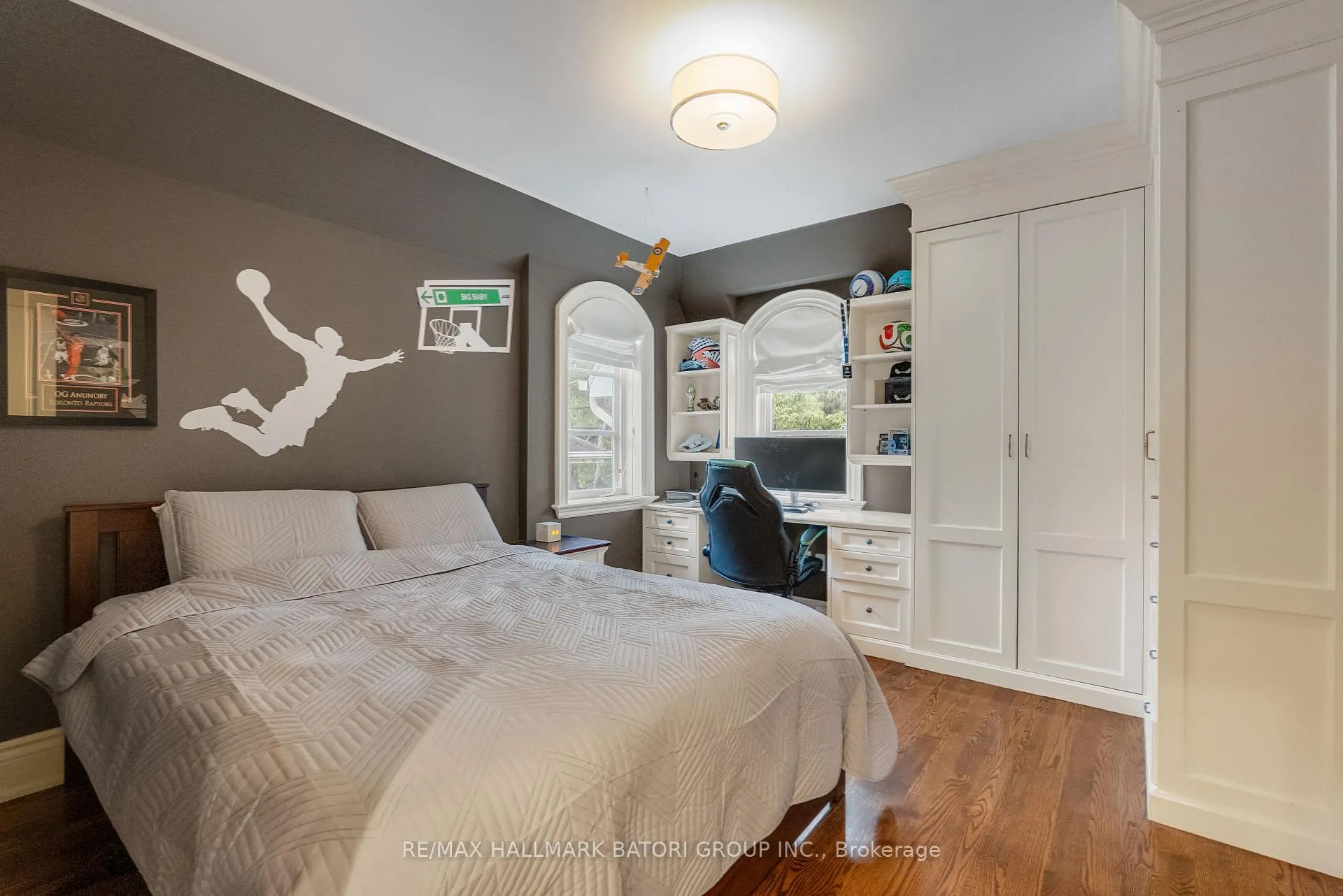 Photo 29 of 68 Otter Crescent, Toronto, Bedford Park-Nortown — HOMEH