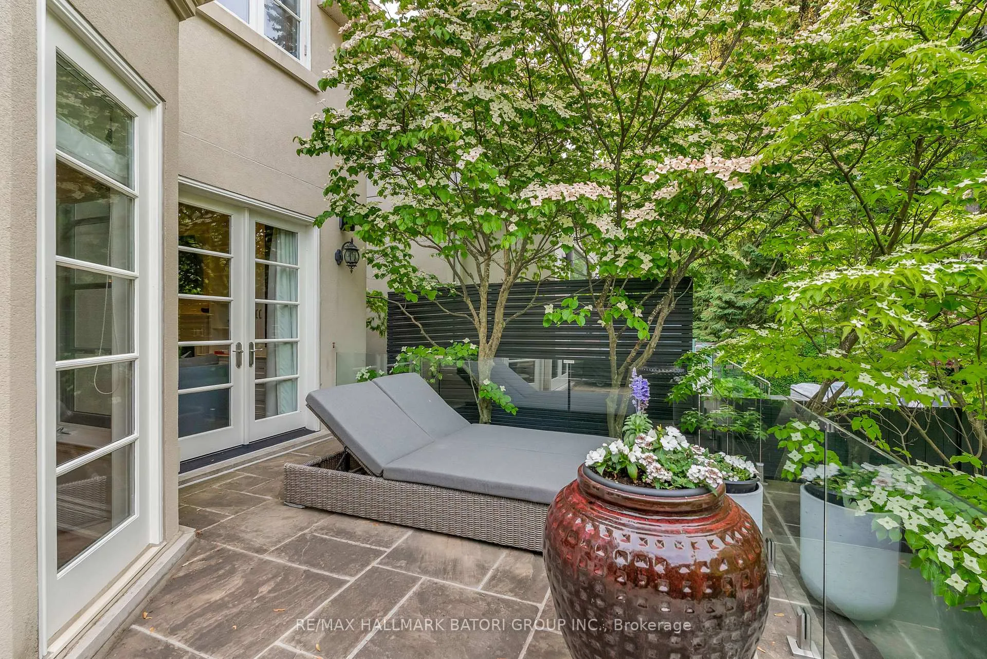 Photo 41 of 68 Otter Crescent, Toronto, Bedford Park-Nortown — HOMEH