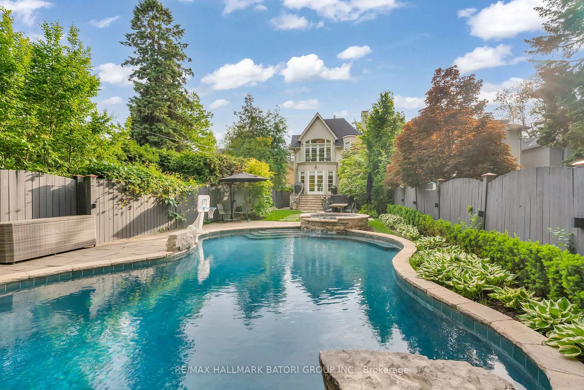 Photo 47 of 68 Otter Crescent, Toronto, Bedford Park-Nortown — HOMEH