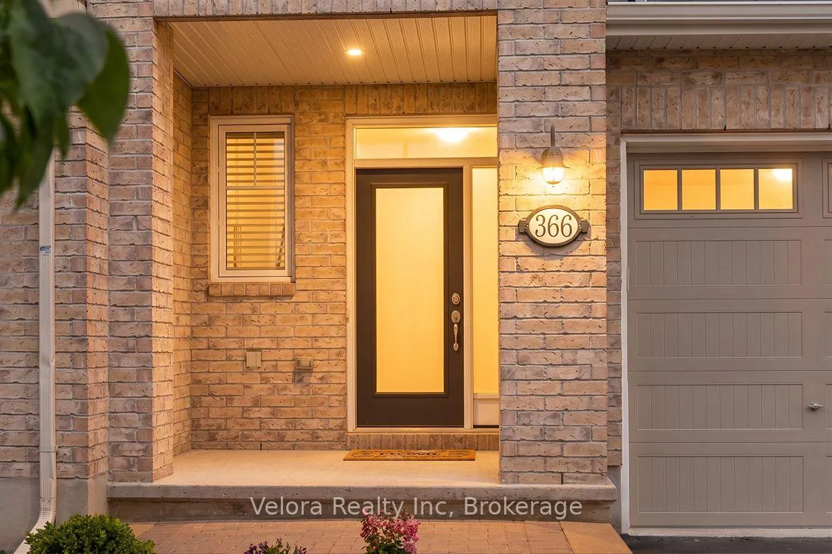 Photo 2 of 366 Warmstone Drive, Ottawa, Stittsville (North) — HOMEH