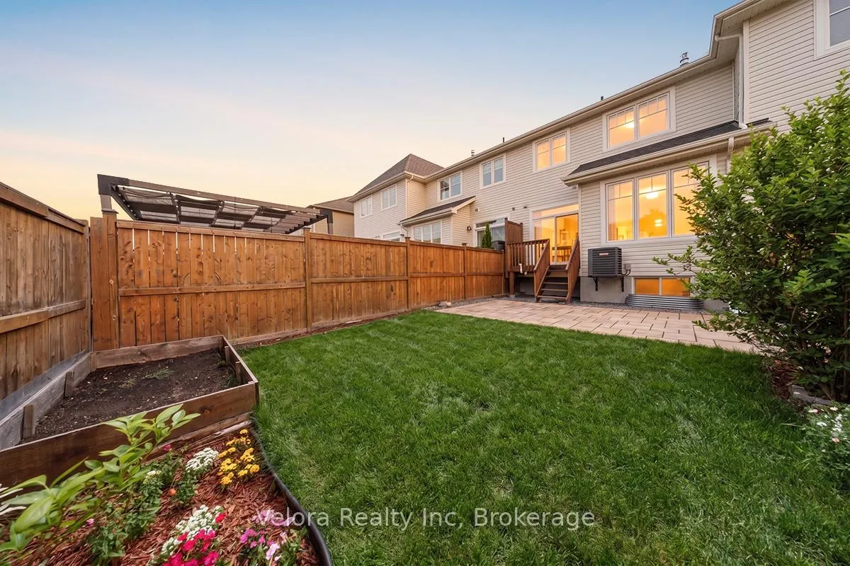 Photo 34 of 366 Warmstone Drive, Ottawa, Stittsville (North) — HOMEH