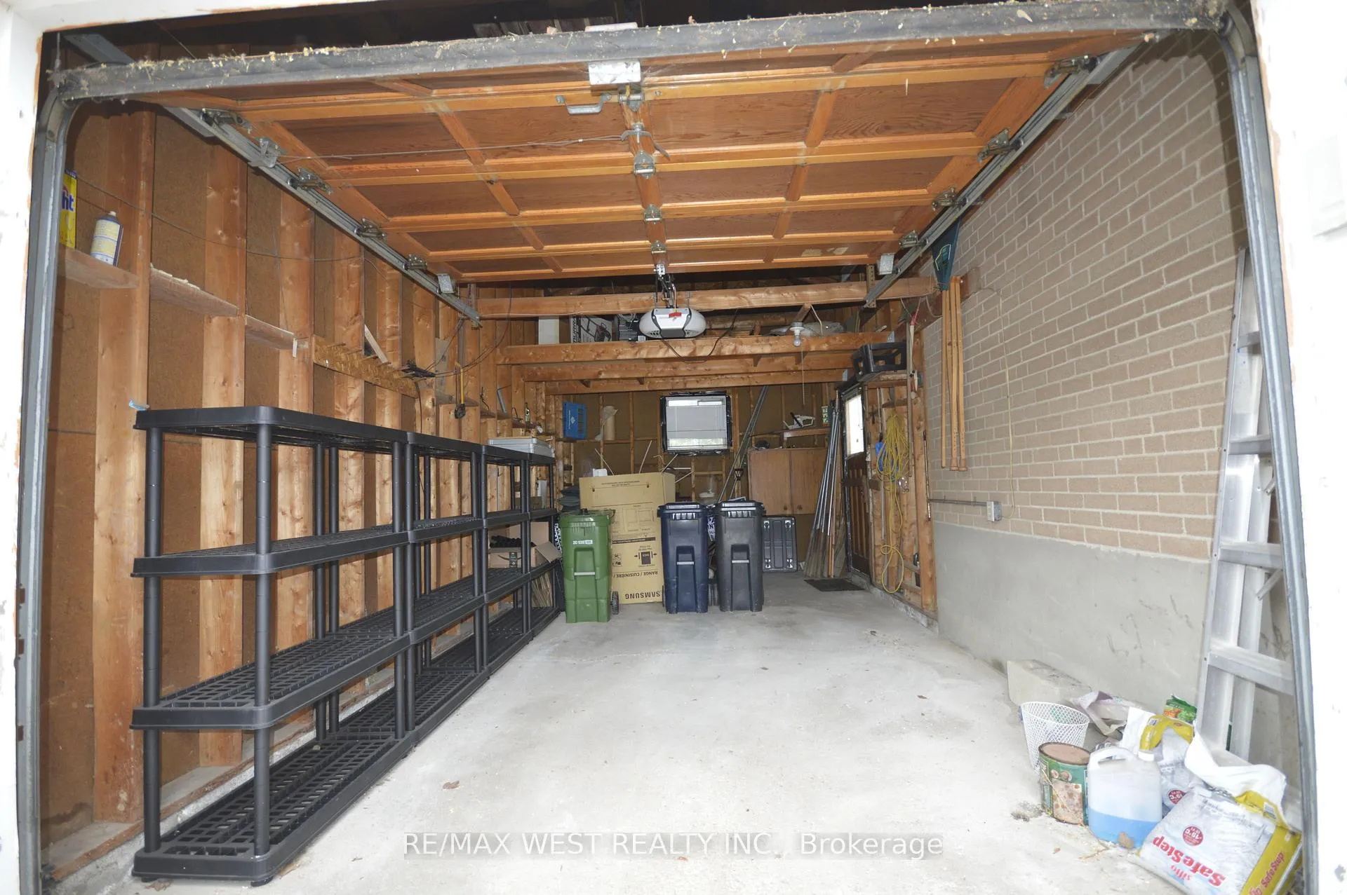 Photo 20 of 84 Kearney Drive, Etobicoke, West Humber-Clairville — HOMEH