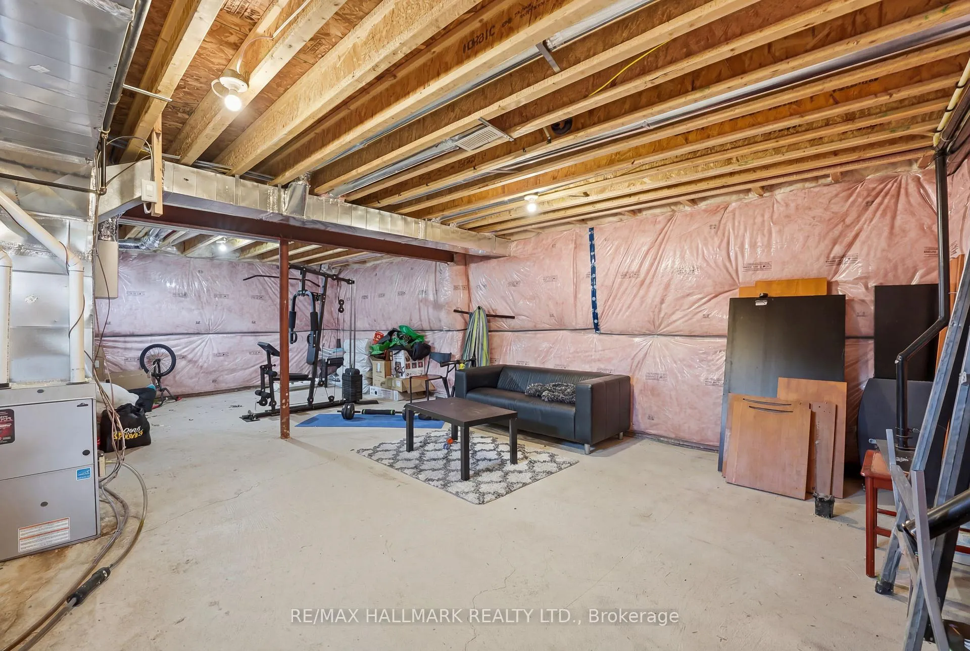 Photo 29 of 85 Adventura Road, Brampton, Northwest Brampton — HOMEH