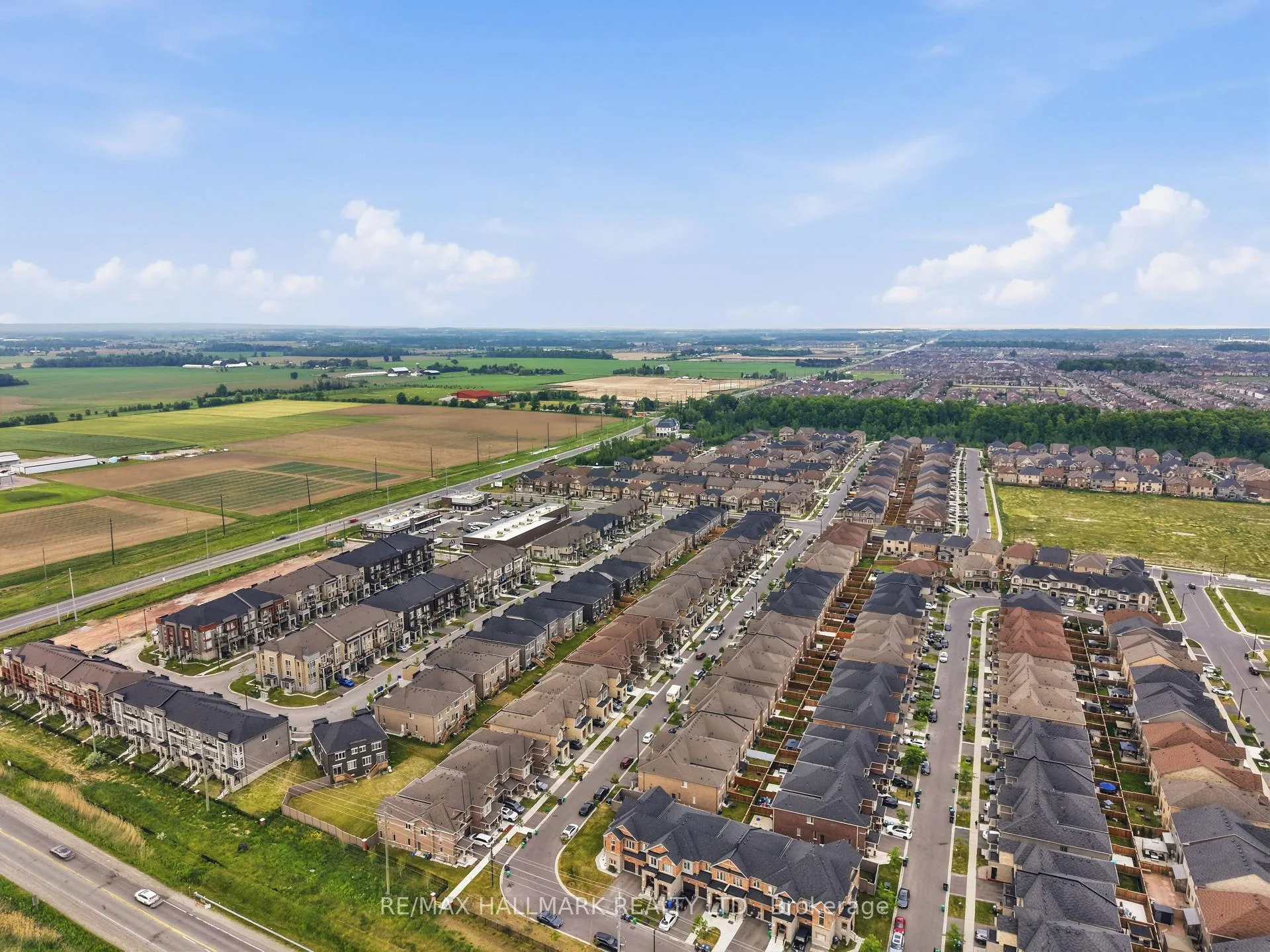 Photo 36 of 85 Adventura Road, Brampton, Northwest Brampton — HOMEH