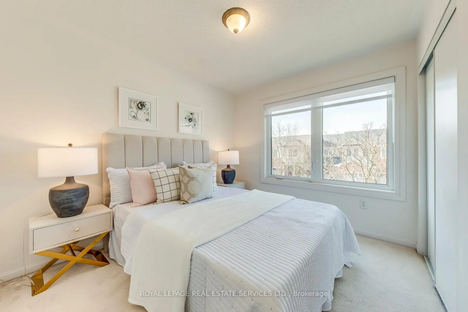 Photo 20 of 2066 Broadleaf Crescent, Burlington, Uptown — HOMEH