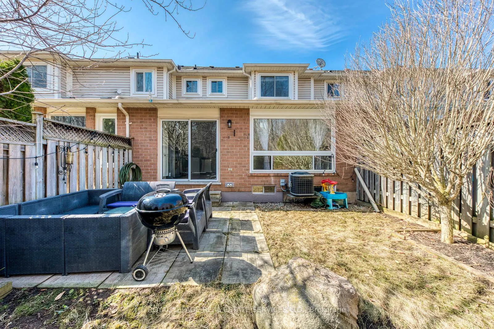 Photo 28 of 2066 Broadleaf Crescent, Burlington, Uptown — HOMEH