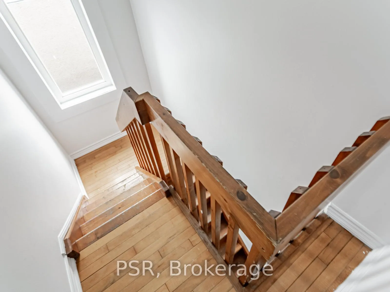 Photo 3 of Unit 2, 2042 Dundas Street, Toronto, Roncesvalles — HOMEH