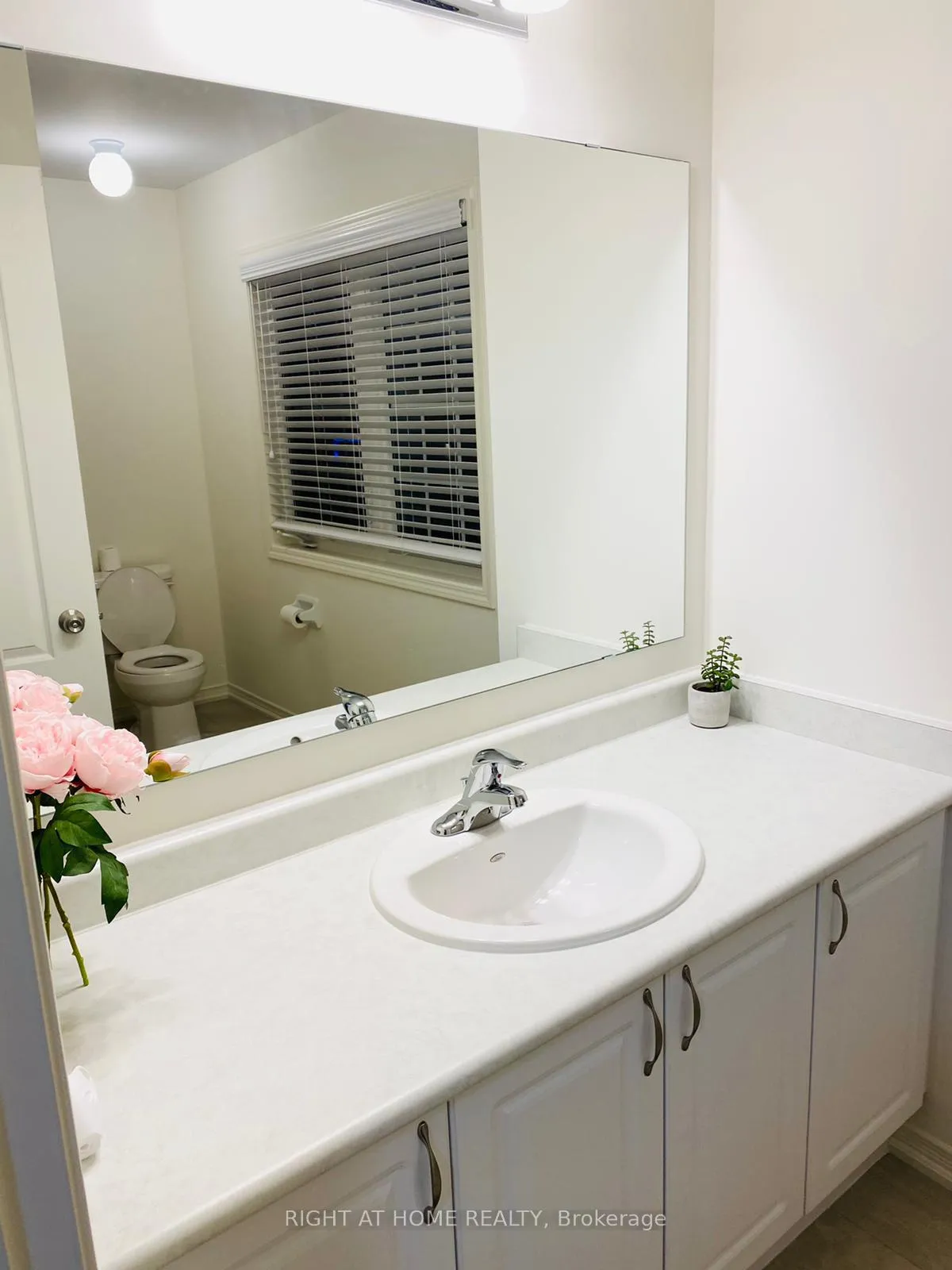 Photo 19 of 1796 William Lott Drive, Oshawa, Taunton — HOMEH
