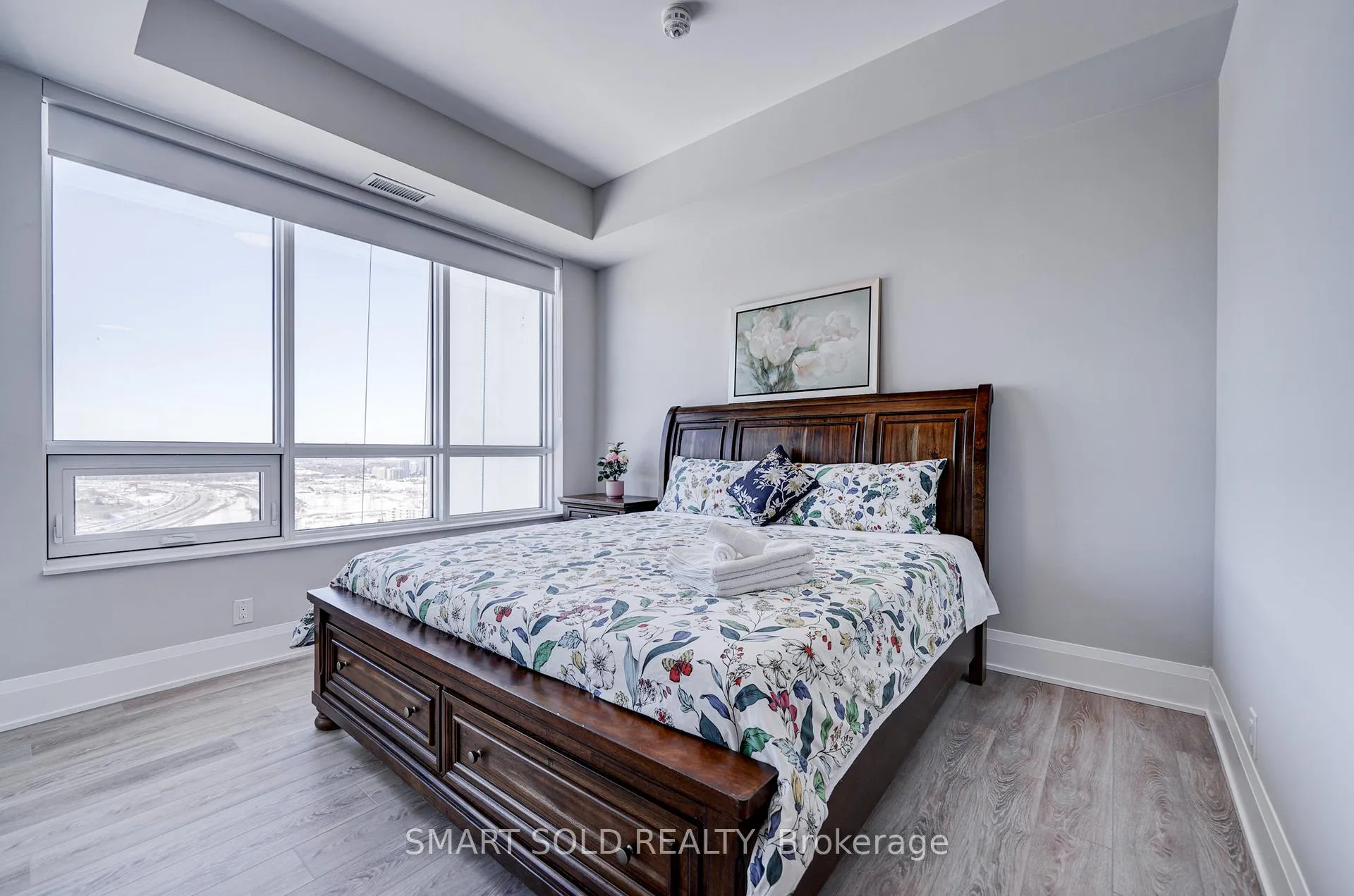 Photo 2 of Unit A 3607, 12 Gandhi Lane, Markham, Commerce Valley — HOMEH
