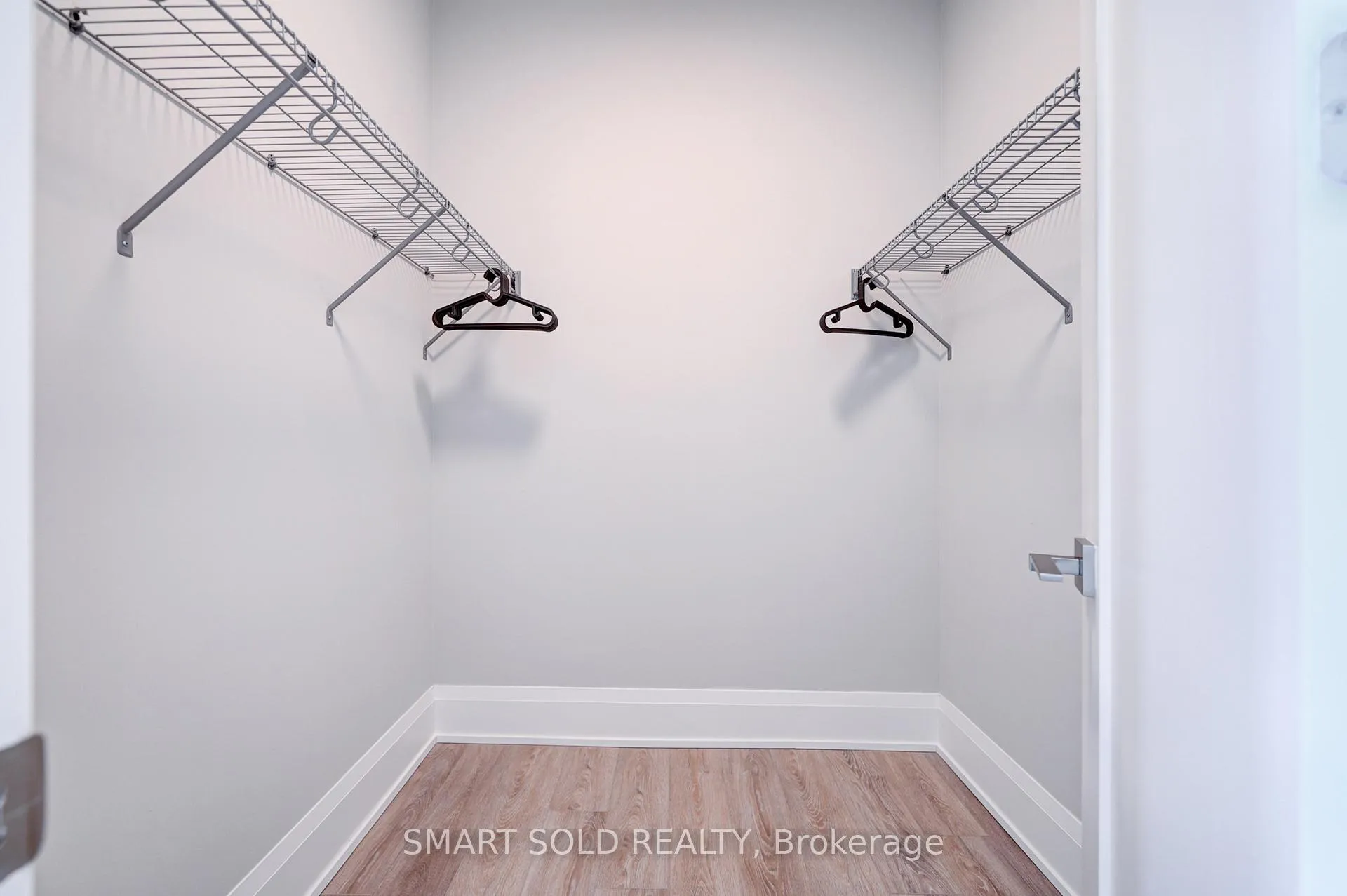 Photo 5 of Unit A 3607, 12 Gandhi Lane, Markham, Commerce Valley — HOMEH