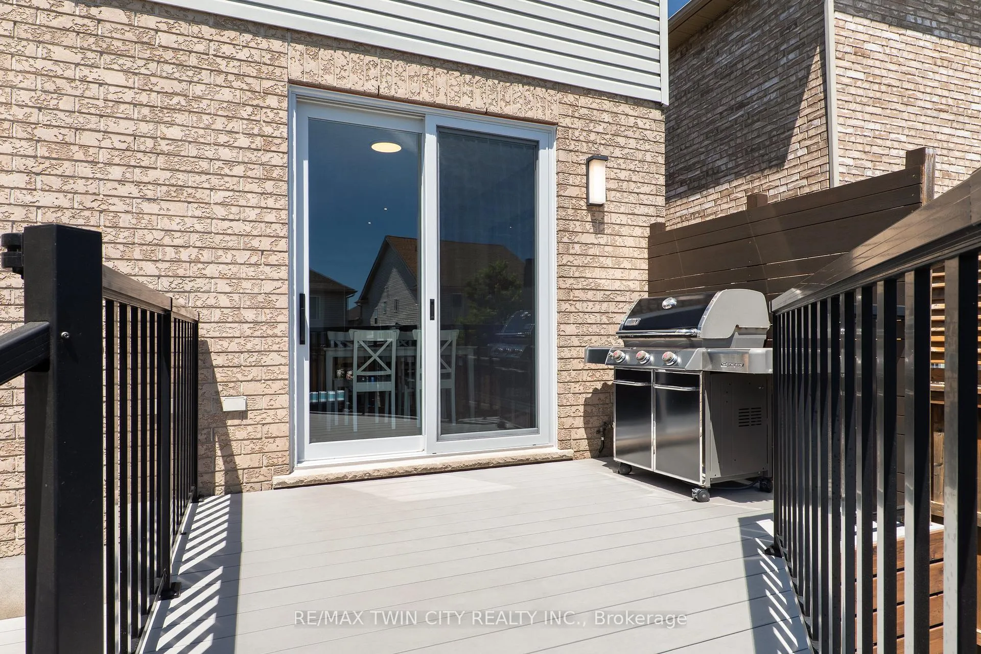 Photo 36 of 100 Pebblecreek Drive, Kitchener — HOMEH