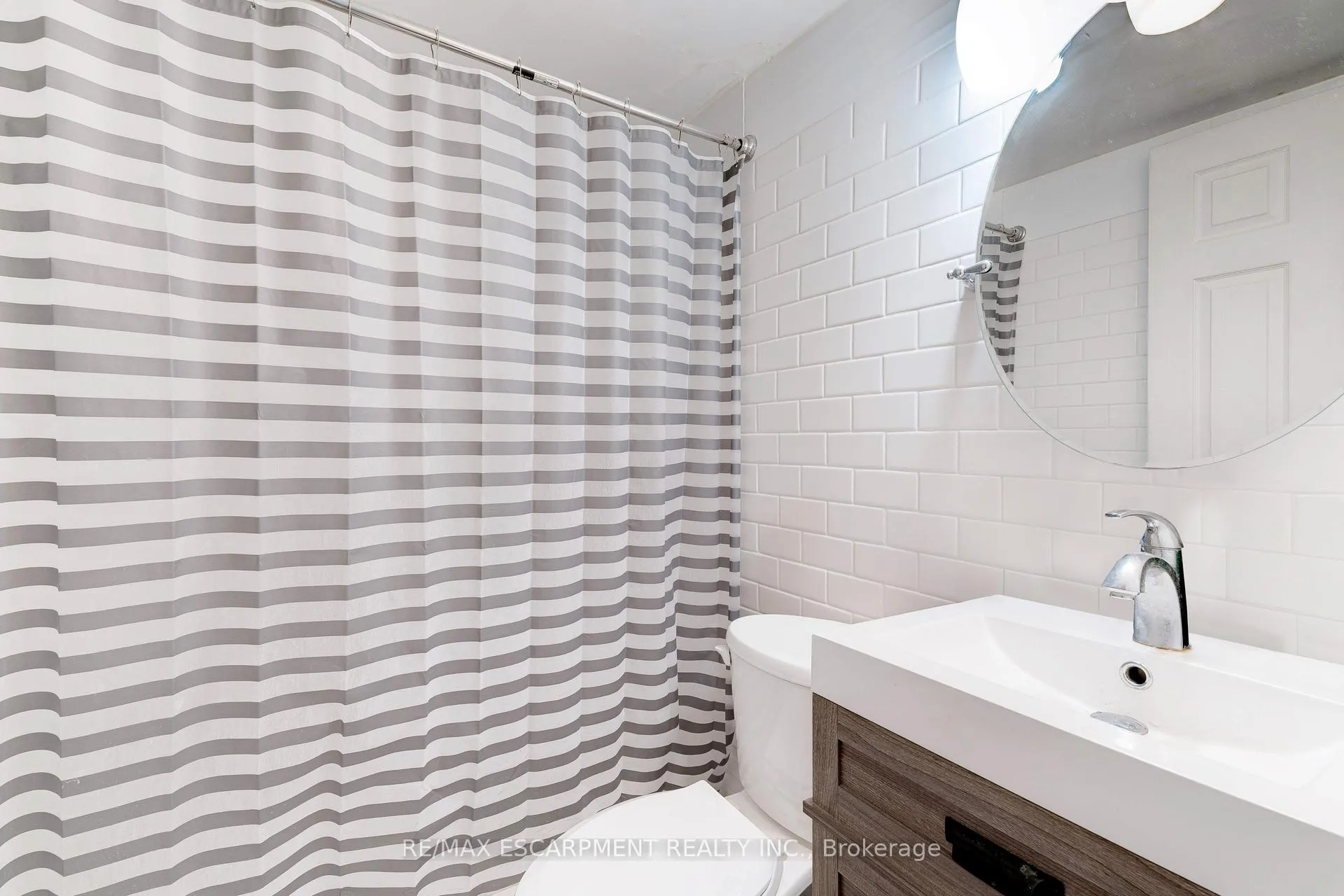 Photo 11 of Unit 17, 2373 King Street E, Hamilton, Glenview — HOMEH
