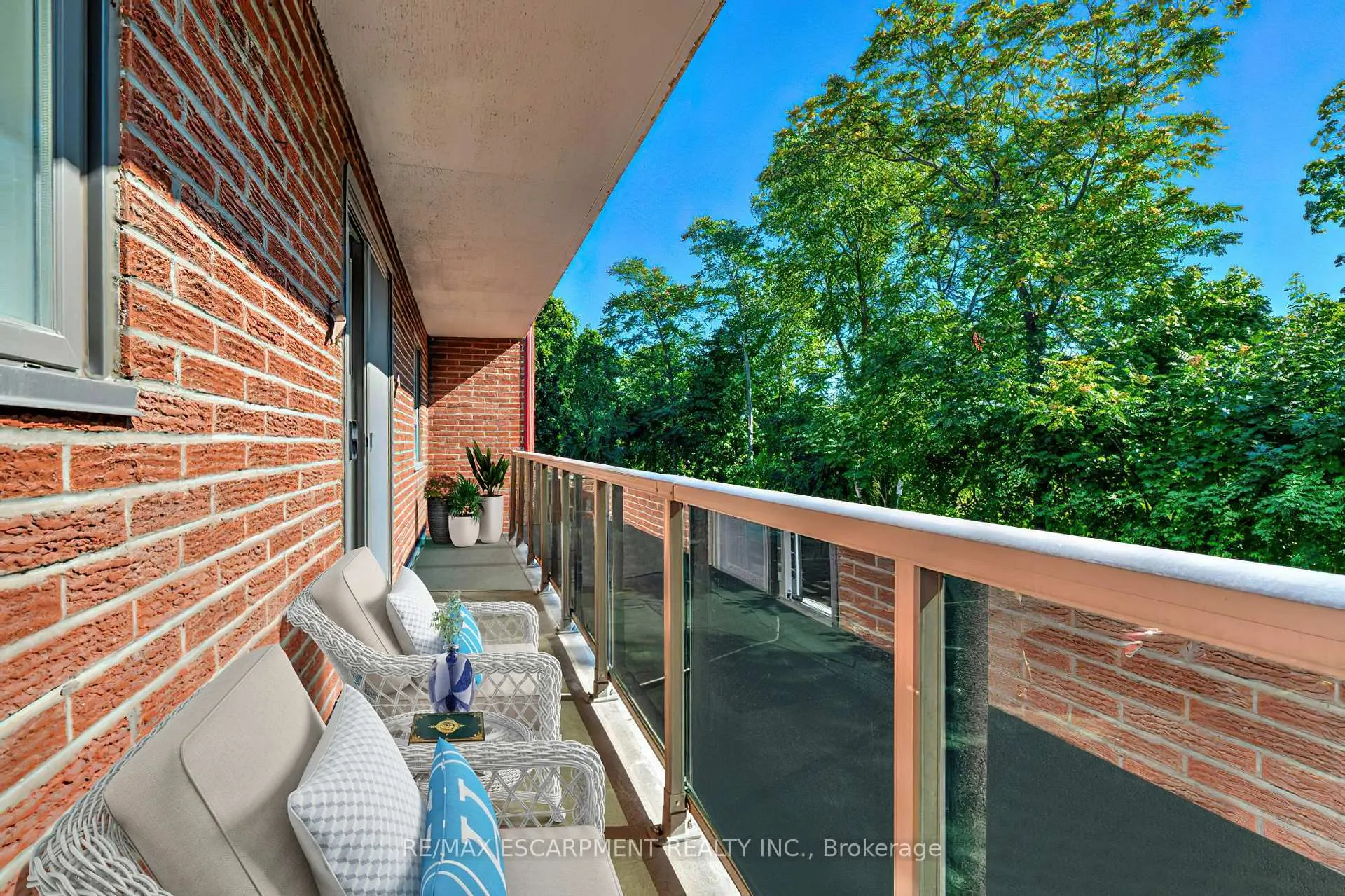 Photo 12 of Unit 17, 2373 King Street E, Hamilton, Glenview — HOMEH