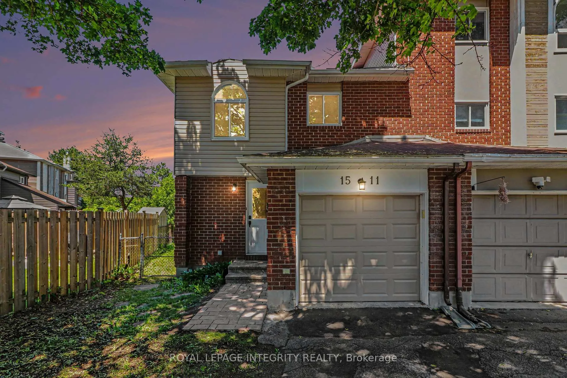 Photo 1 of 1511 Thurlow Street, Ottawa, Fallingbrook/Ridgemount — HOMEH