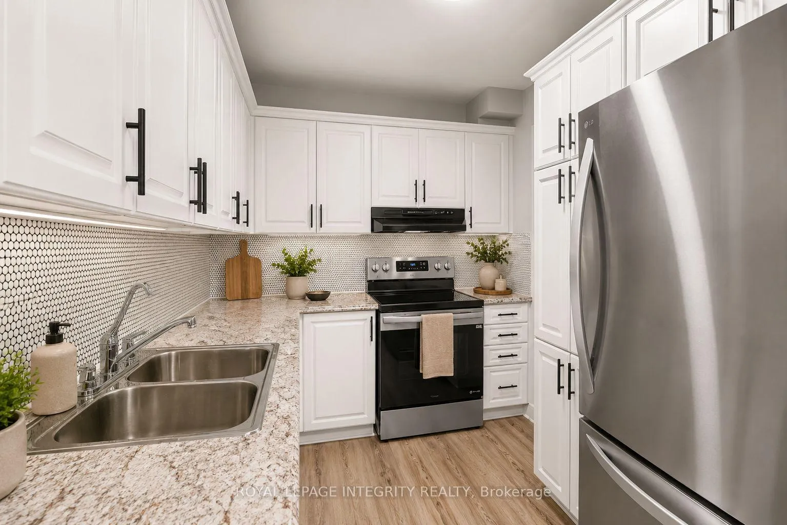 Photo 13 of 1511 Thurlow Street, Ottawa, Fallingbrook/Ridgemount — HOMEH
