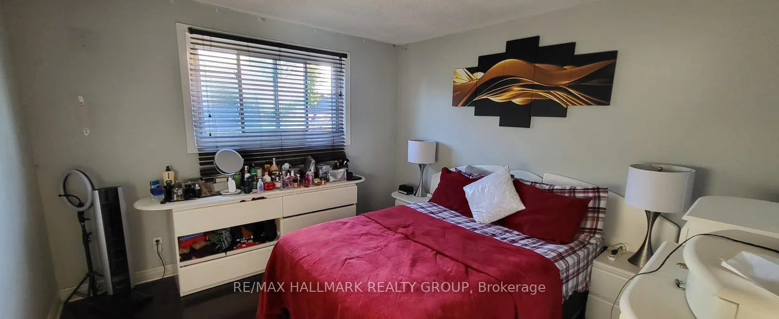 Photo 4 of Unit 2, 605 Donald Street, Ottawa, Overbrook/Castle Heights — HOMEH