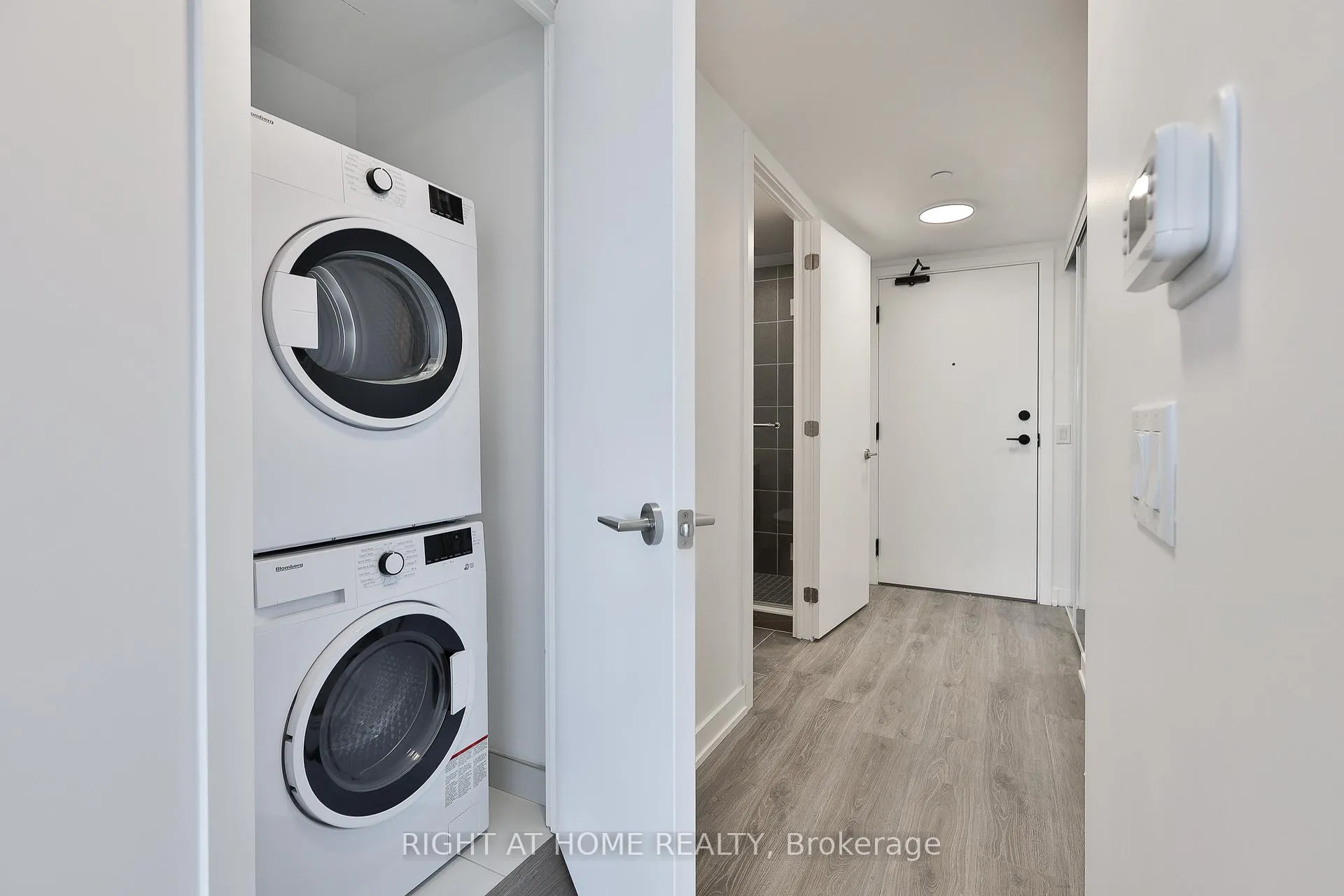 Photo 20 of Unit 2805, 100 Queen Street E, Toronto, Church-Yonge Corridor — HOMEH