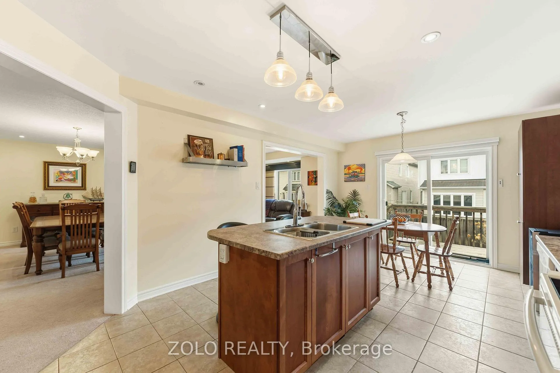 Photo 6 of 3566 Cambrian Road, Ottawa, Barrhaven - Half Moon Bay — HOMEH