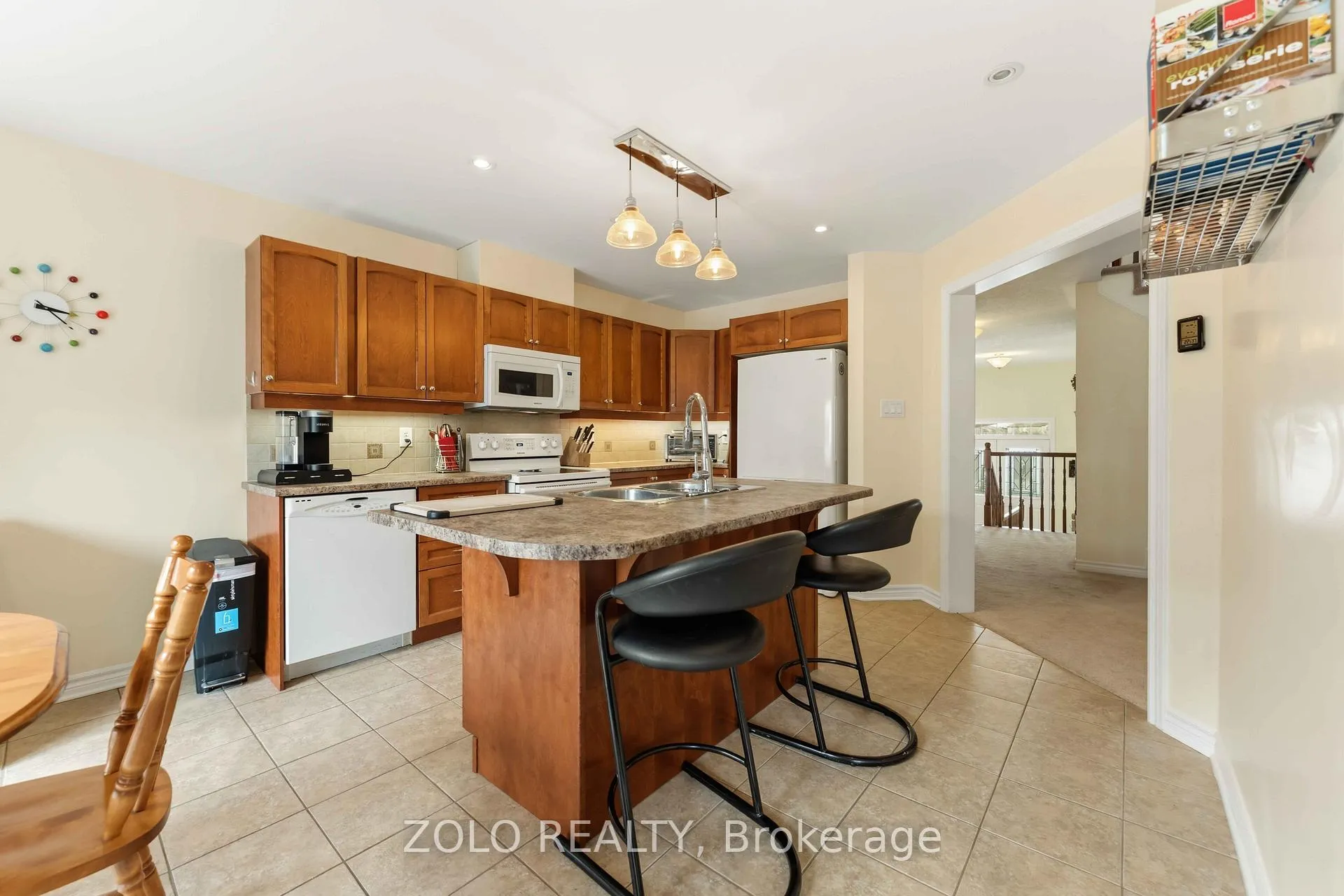 Photo 7 of 3566 Cambrian Road, Ottawa, Barrhaven - Half Moon Bay — HOMEH